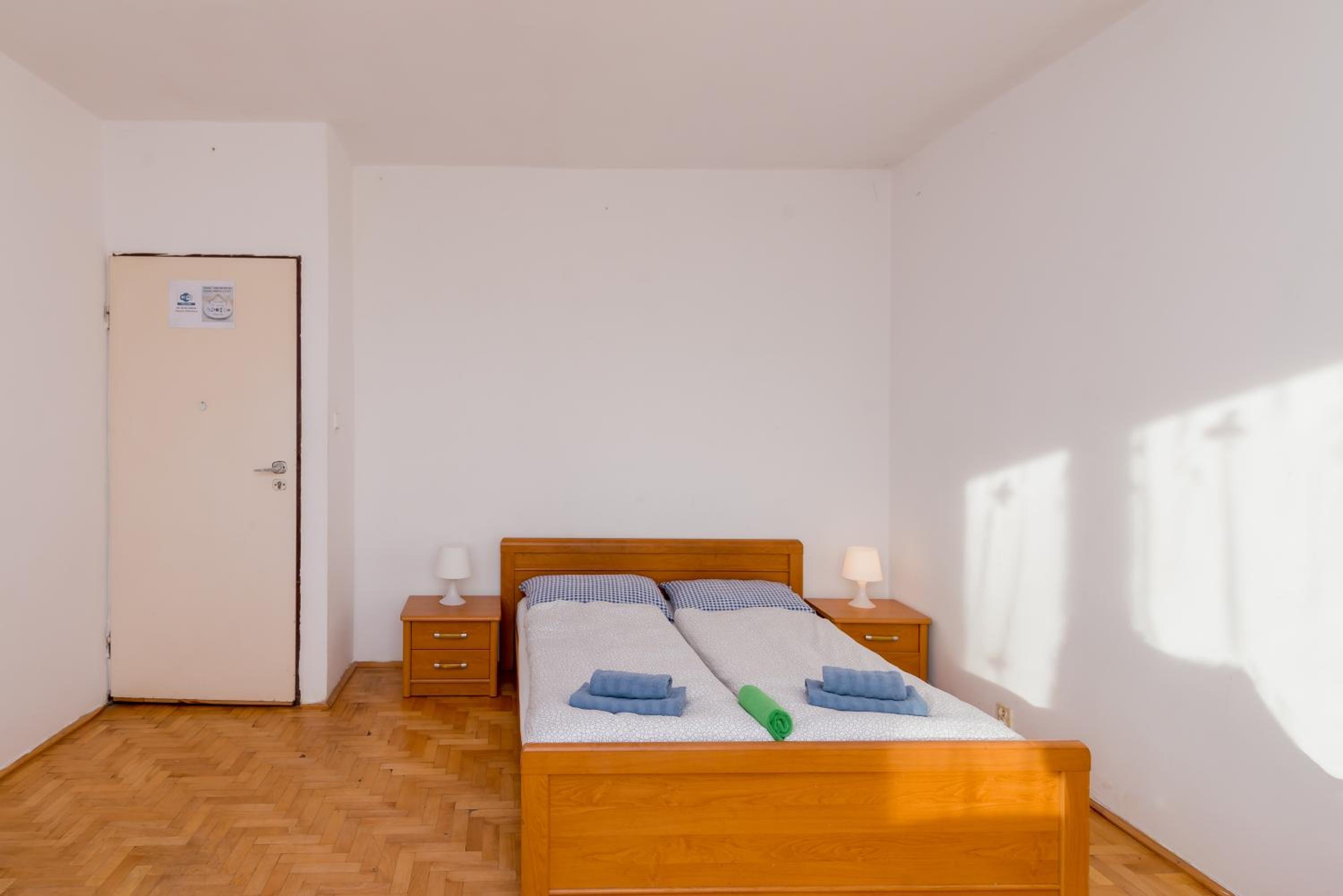 Rooms in the center view 2