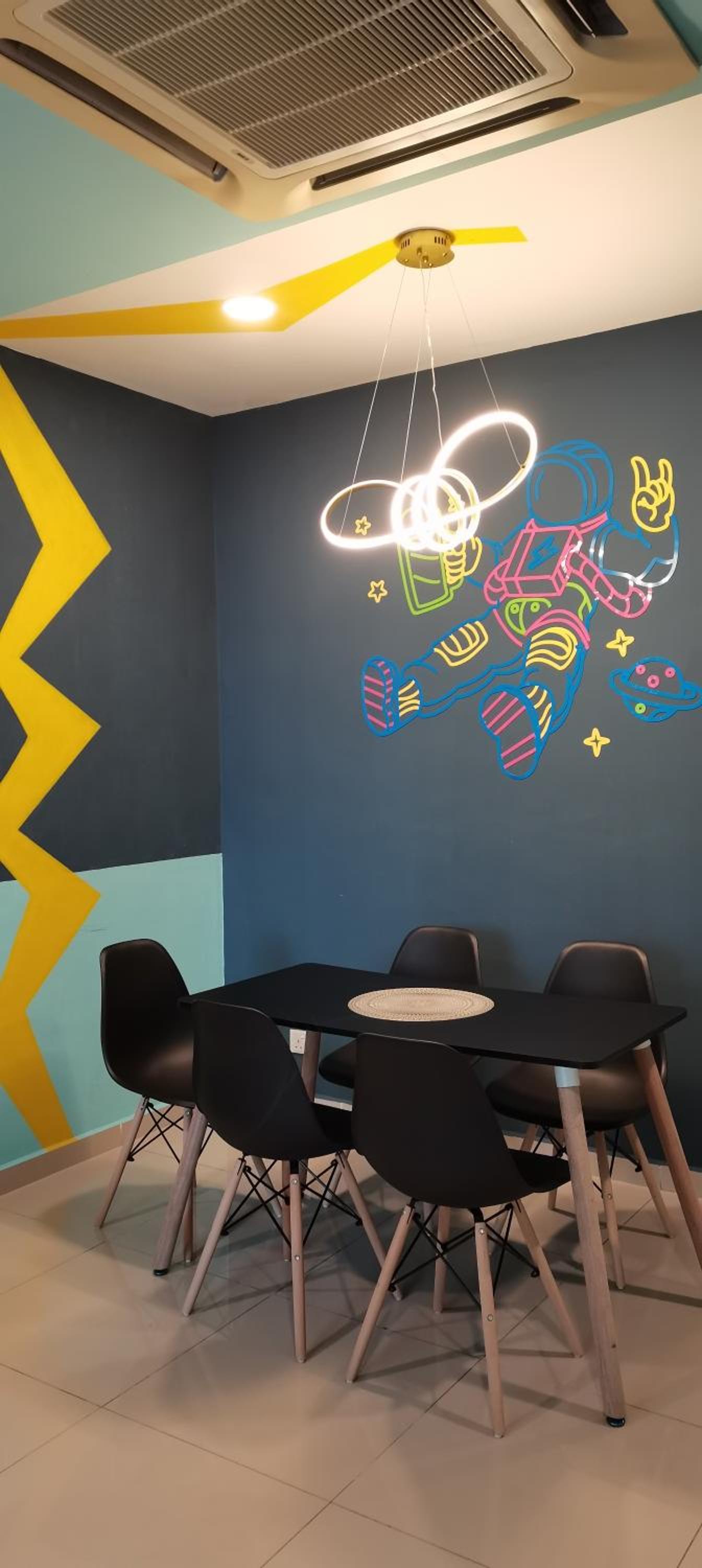 Space Station(4br) in Bukit Bintang @ Taragon Puteri Bintang