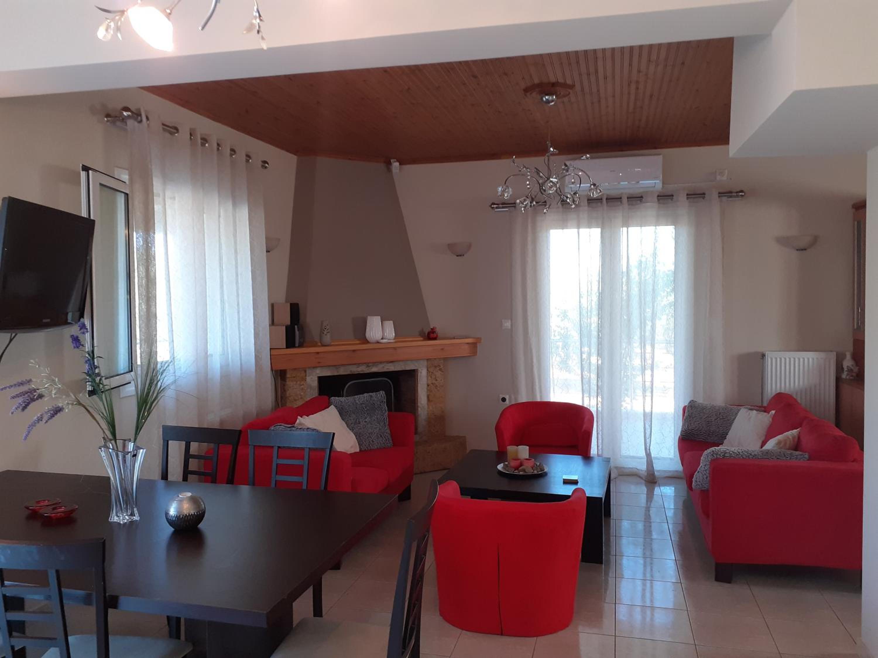 Charming detached house 500m far from the sea
