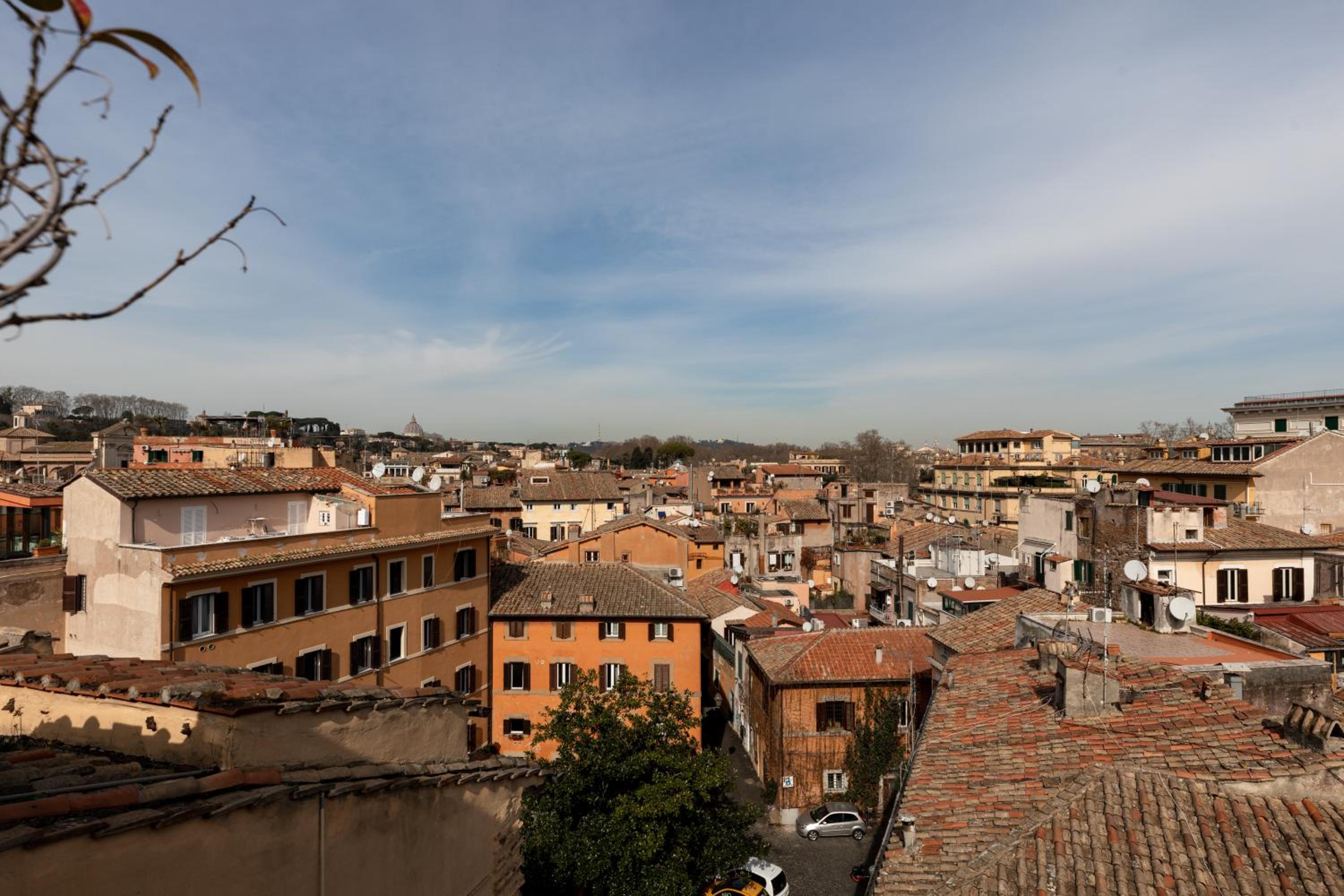 Amazing apartments with terrace or rooftop in Trastevere