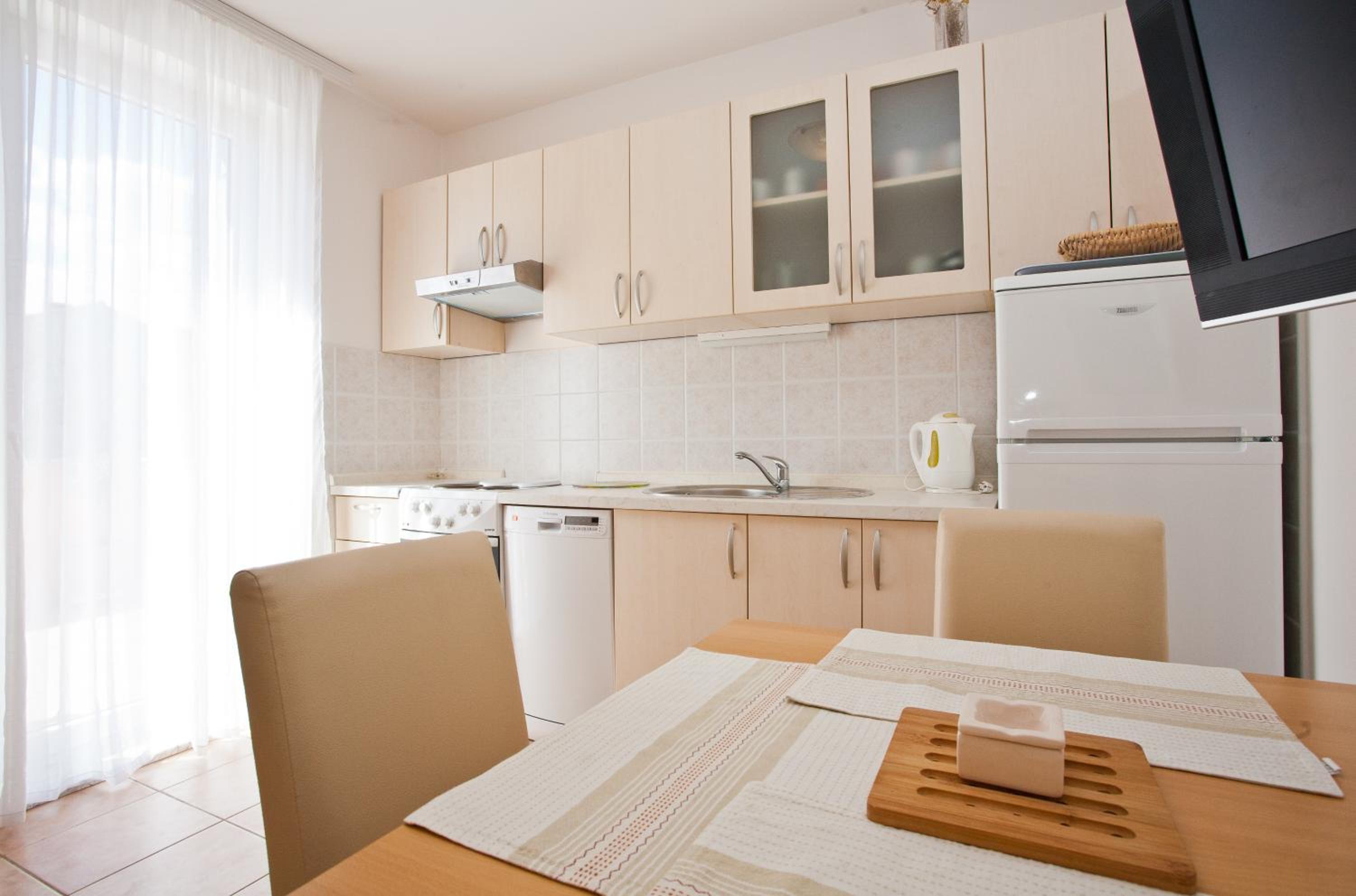 Apartments Glibo near the sea and town center! view 2