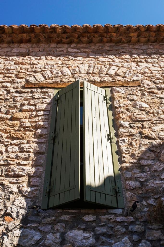 Kyparissia Old Town Lodge with amazing sea view