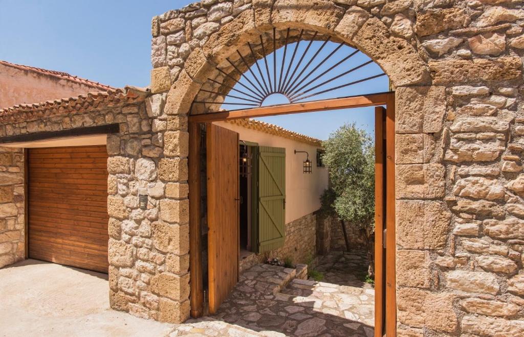 Kyparissia Old Town Lodge with amazing sea view view 2