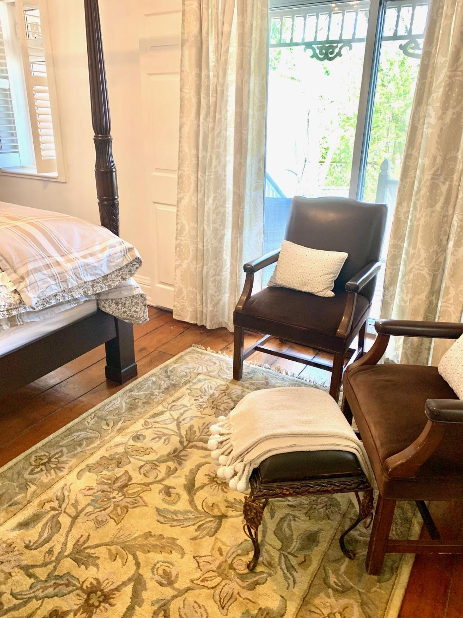 Plantation House Bed & Breakfast