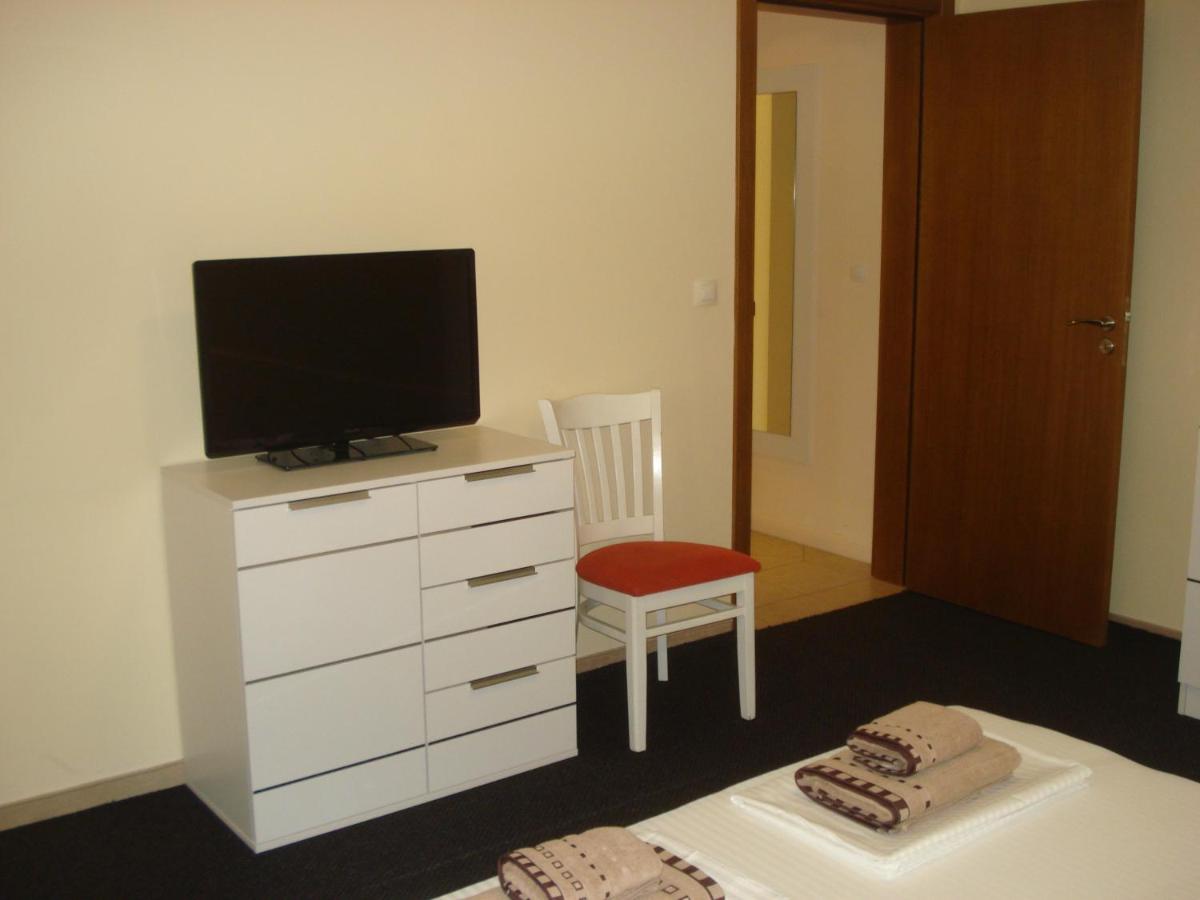 Photo 38