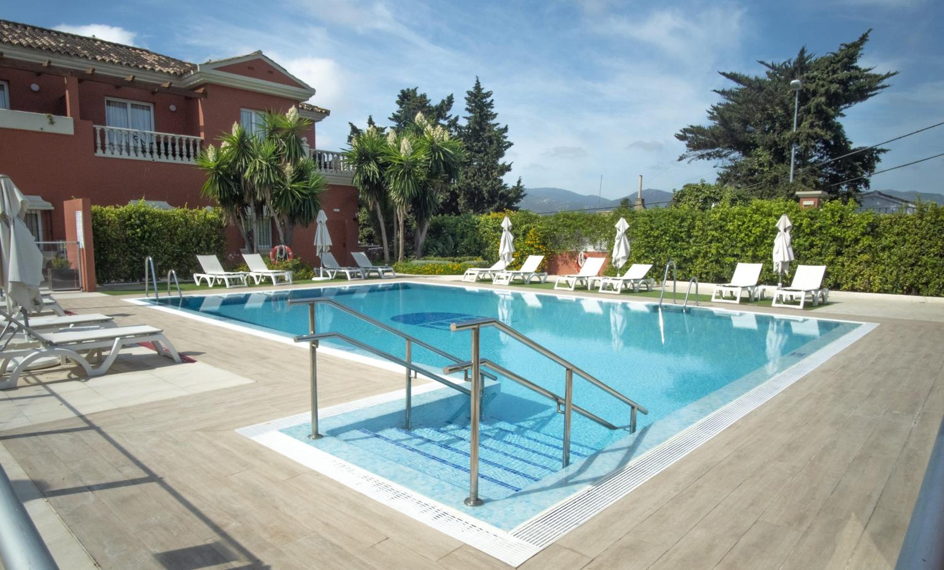 Alborán Algeciras en Algeciras — recepcion & lobby