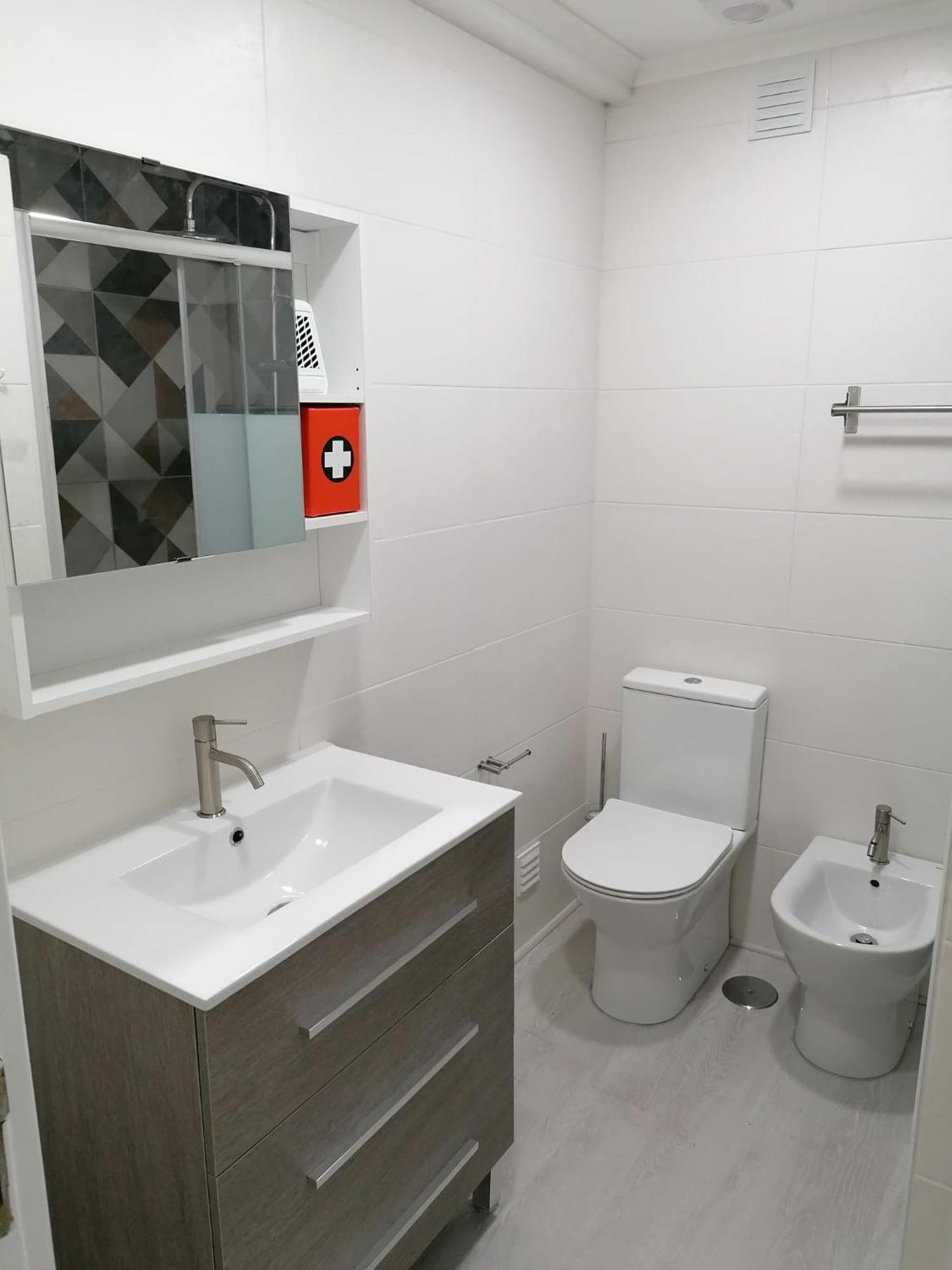 Photo 33