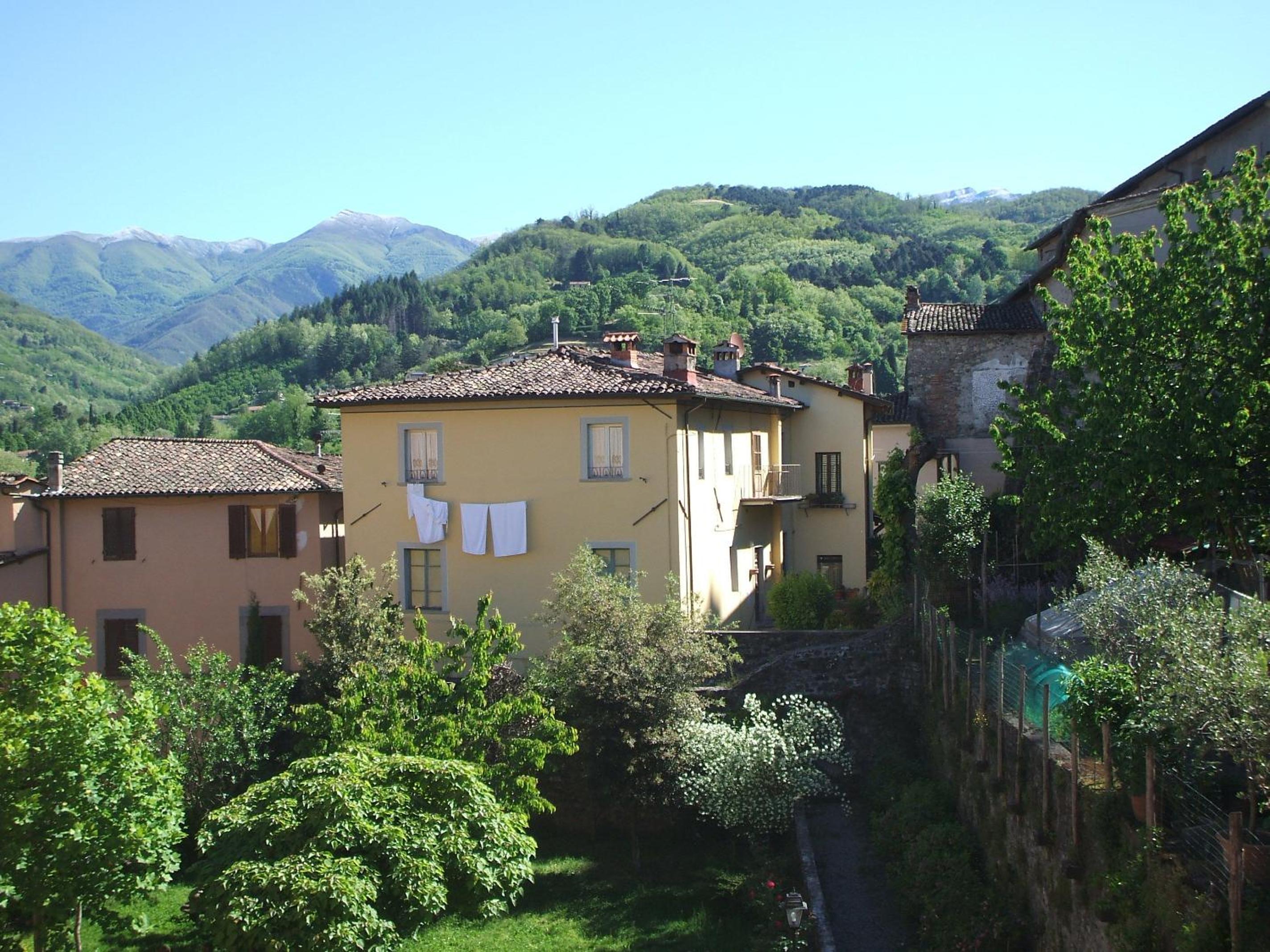 Photo 25