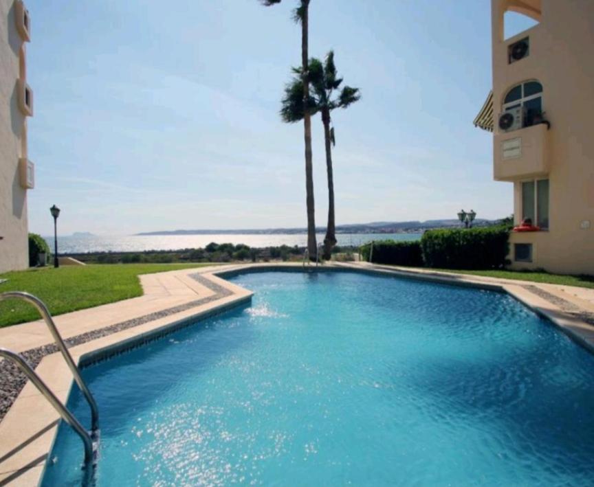 Estepona port beachside apartment - Marina Bay