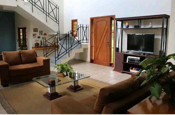 Casa de Campo Cond. Patrimônio do Carmo(São Roque)