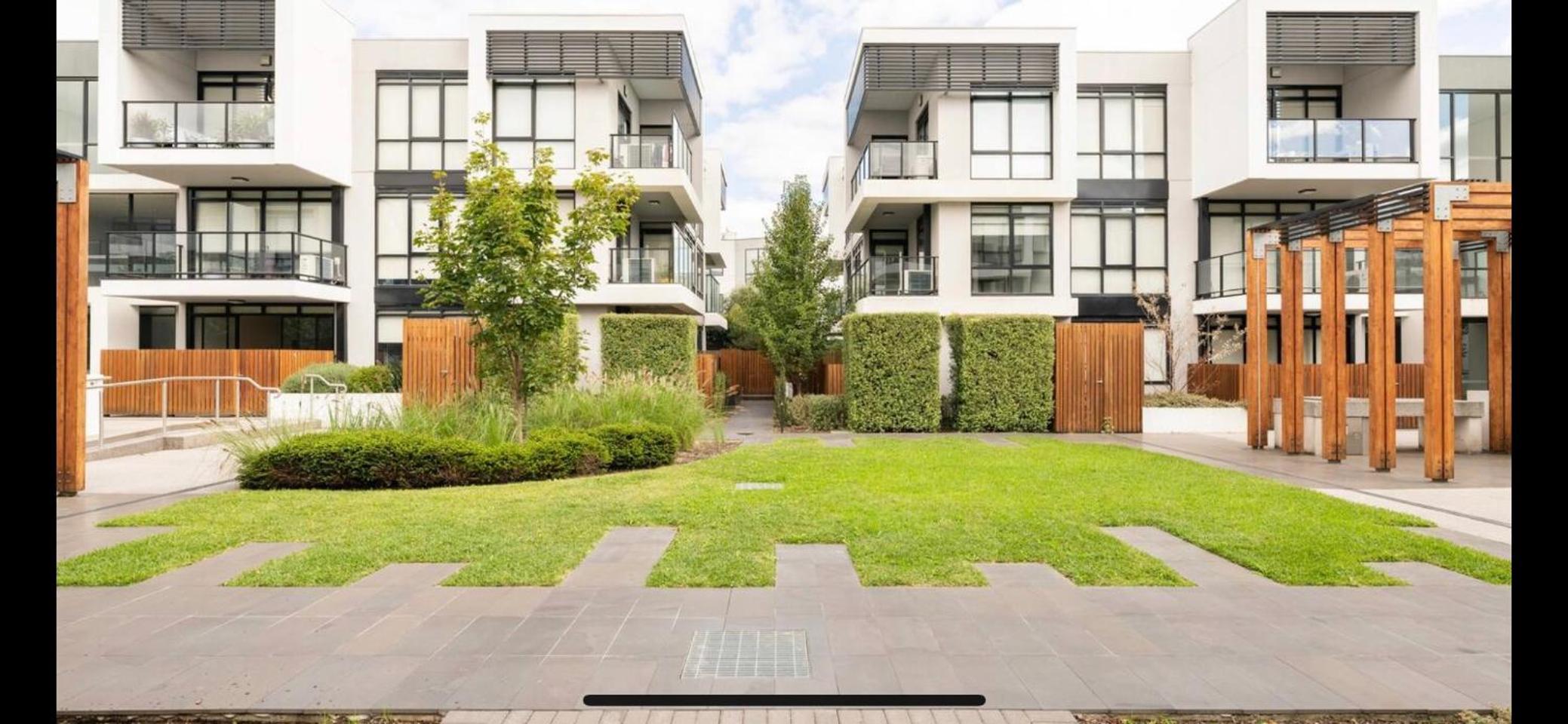 The Pas.Coe - A Stylish 1 bedroom unit with free parking.