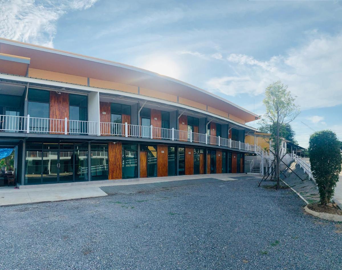 Hotel Baan Pitcha City Center Accommodation - Image 1