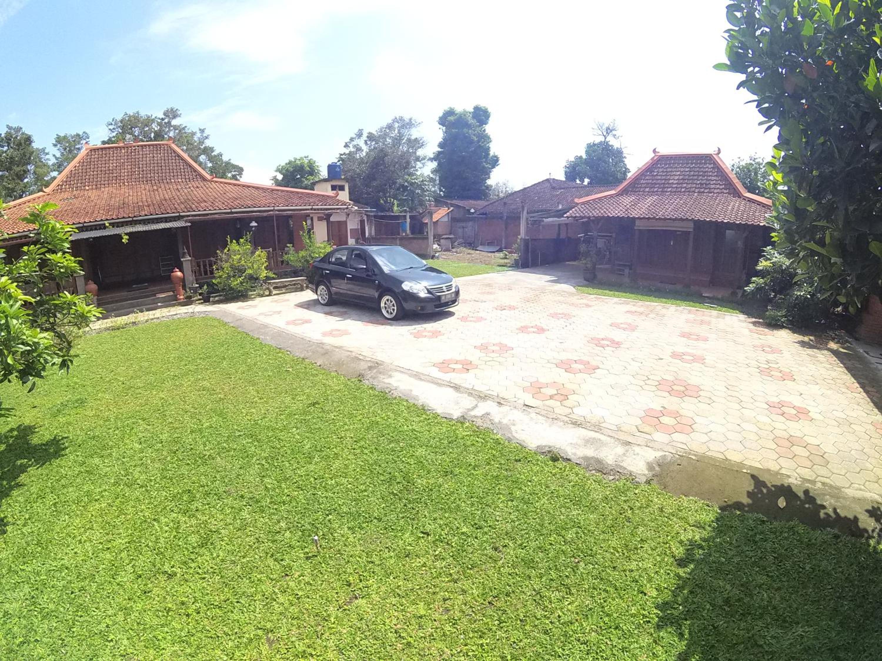 Villa Joglo Kalasan view 4