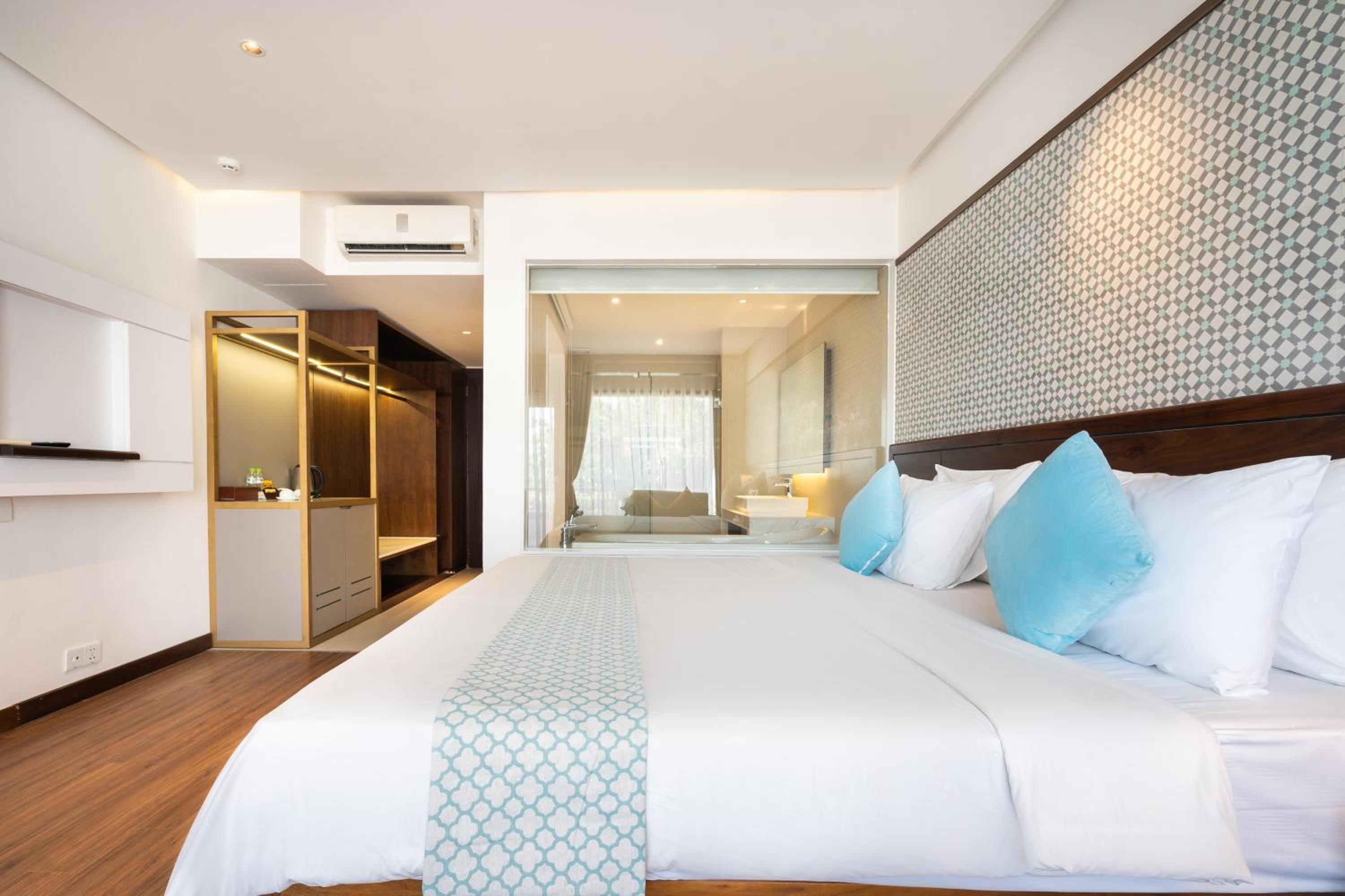 Hoang Ngoc Beach Resort