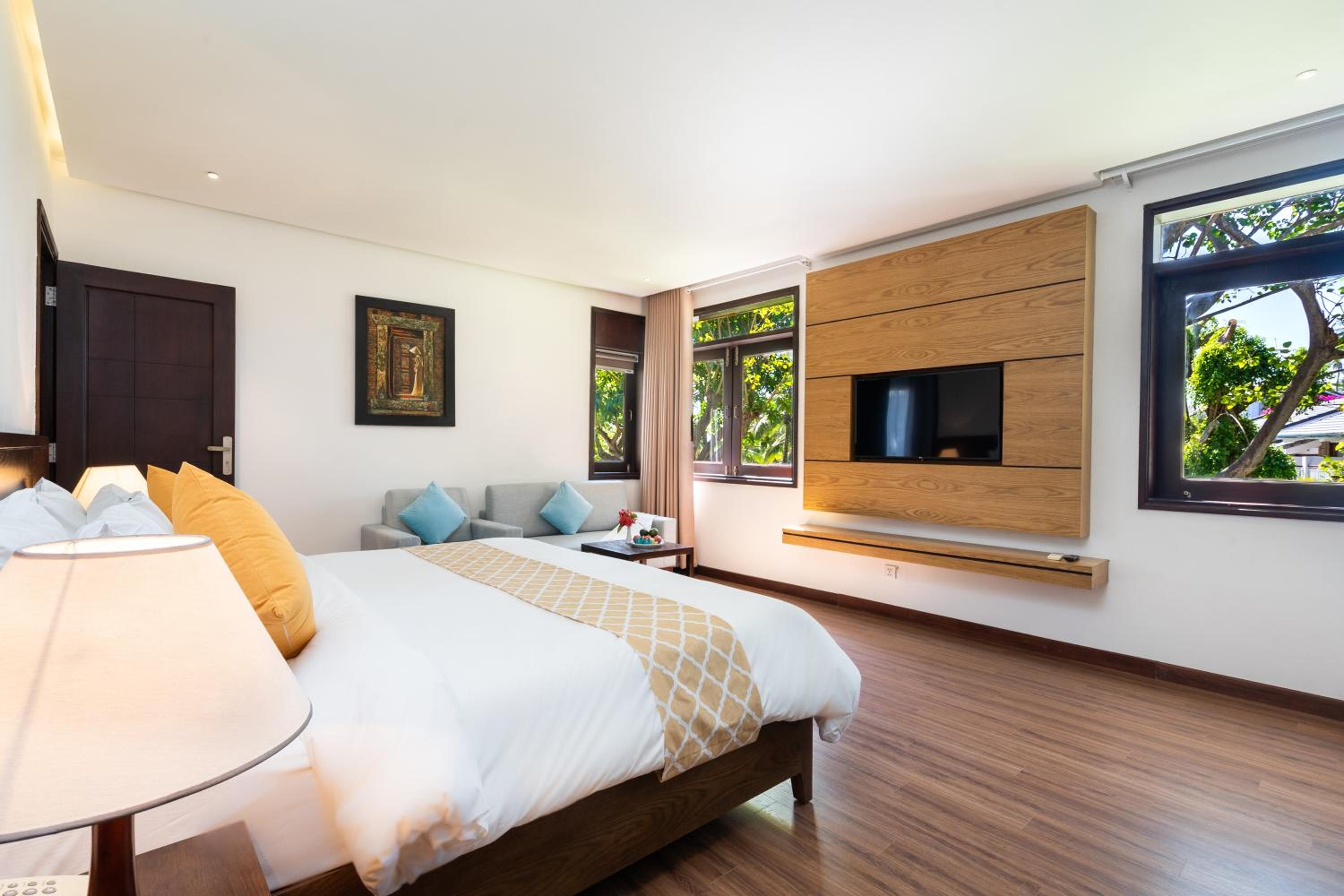 Hoang Ngoc Beach Resort