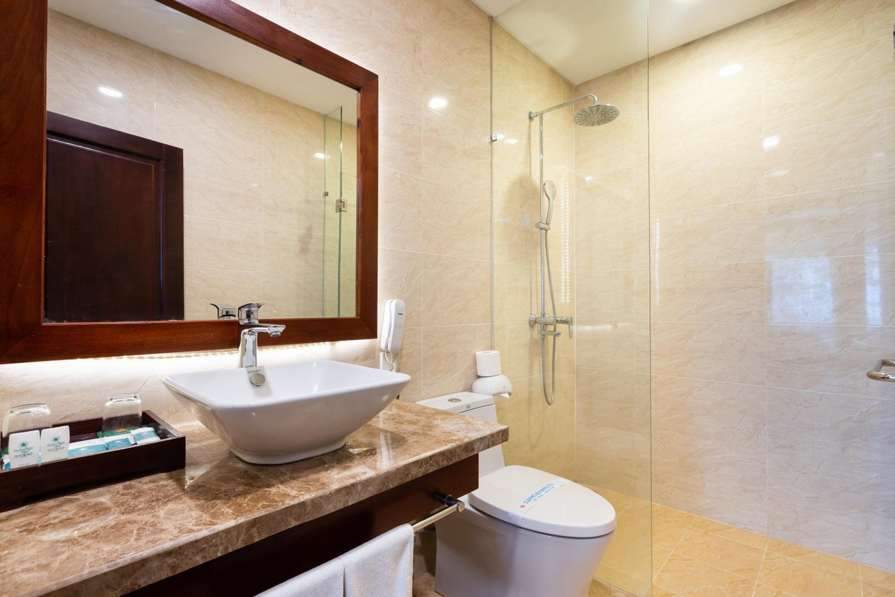 Hoang Ngoc Beach Resort