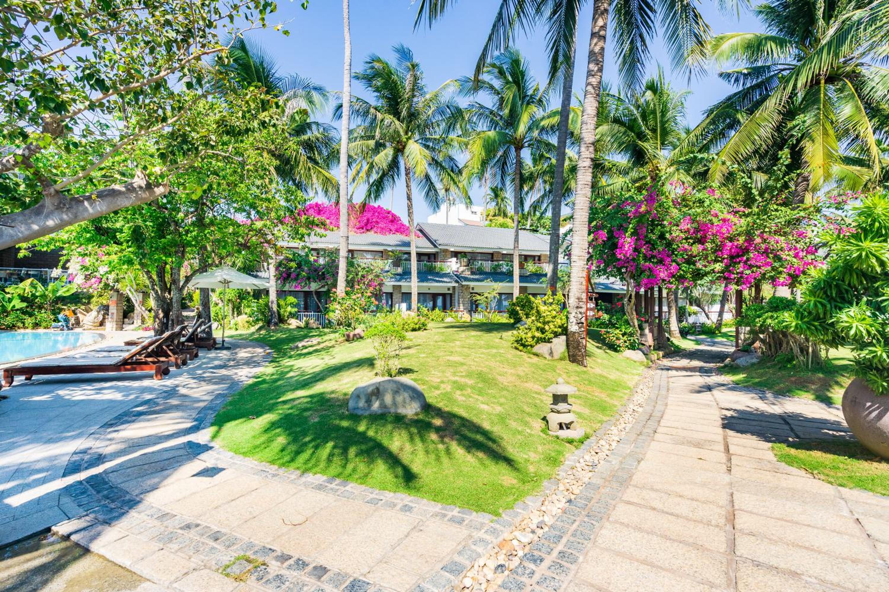 Hoang Ngoc Beach Resort