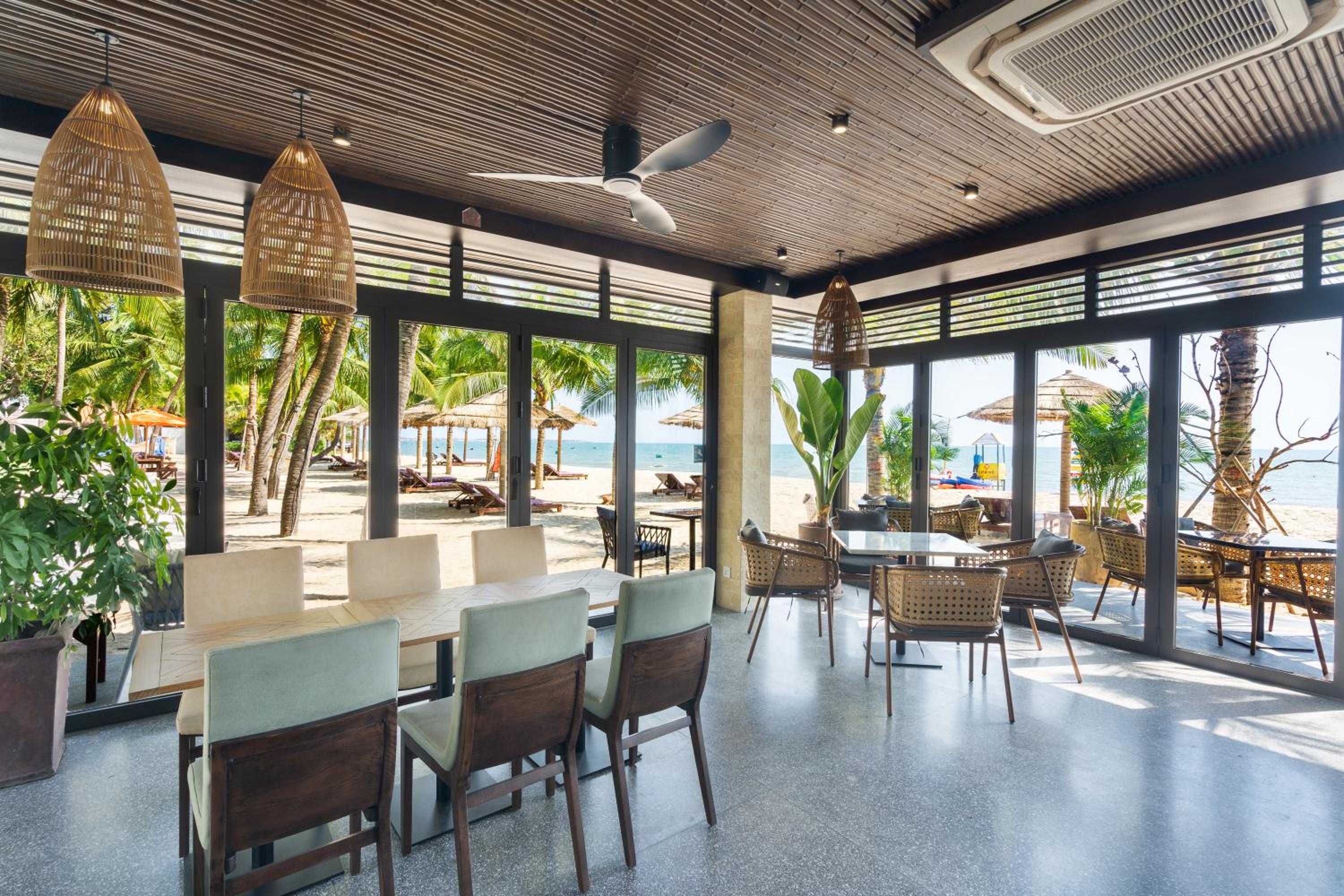 Hoang Ngoc Beach Resort