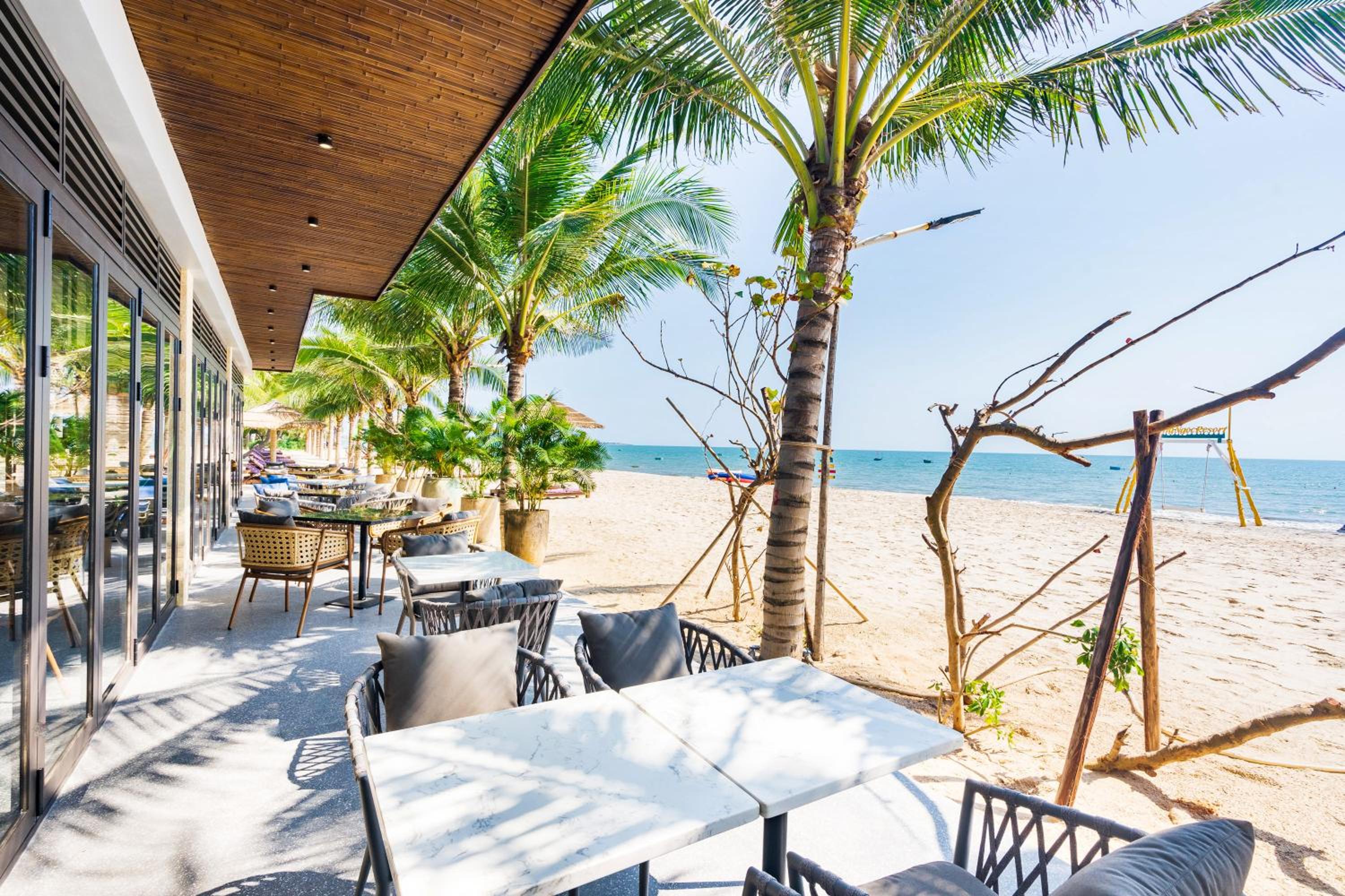 Hoang Ngoc Beach Resort