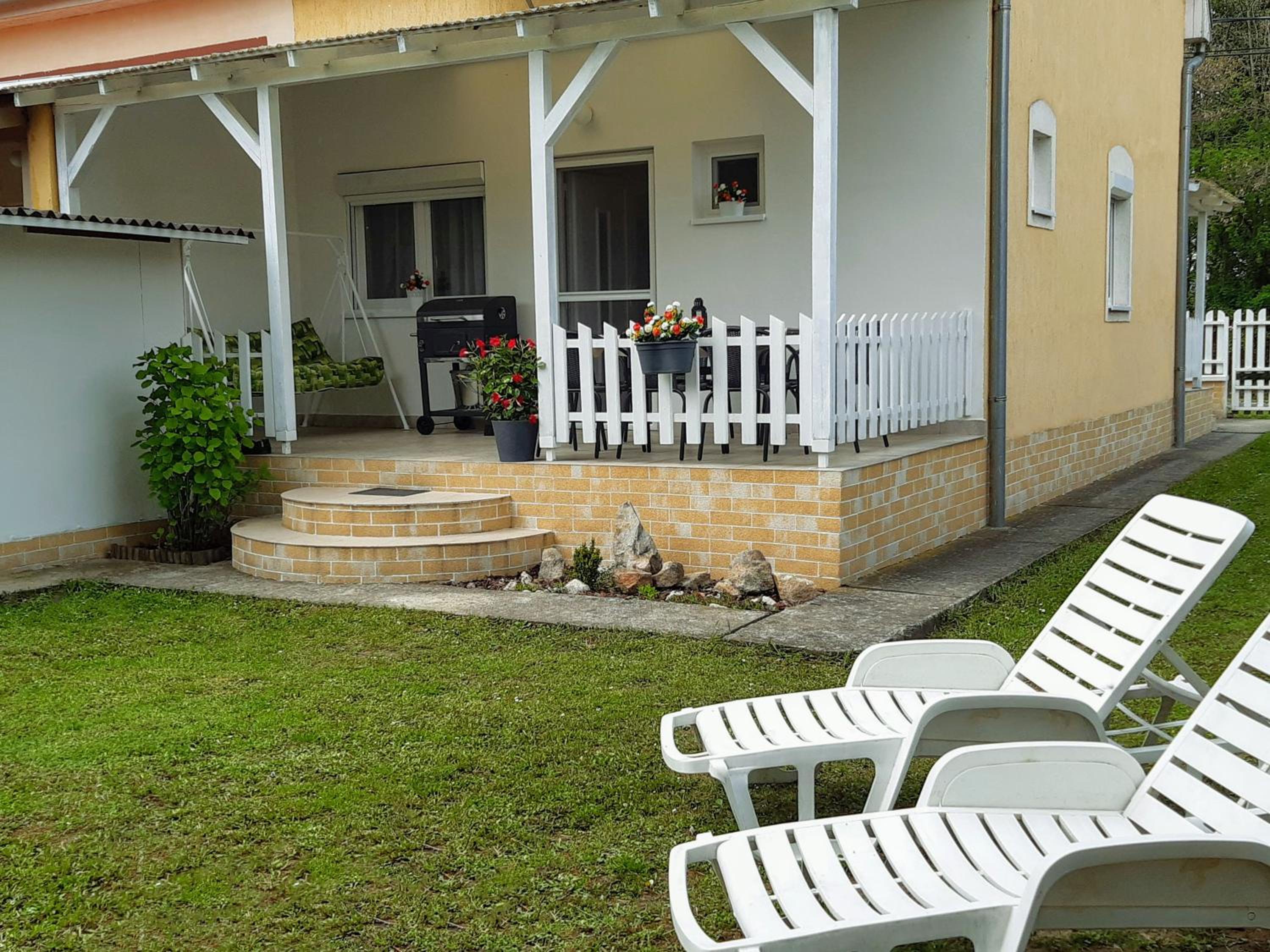 Holiday Home Balatonszárszó view 4