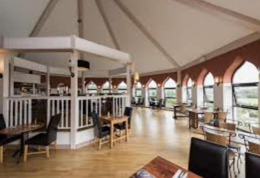 Luxury Lodge - Hoburne Devon Bay view 4