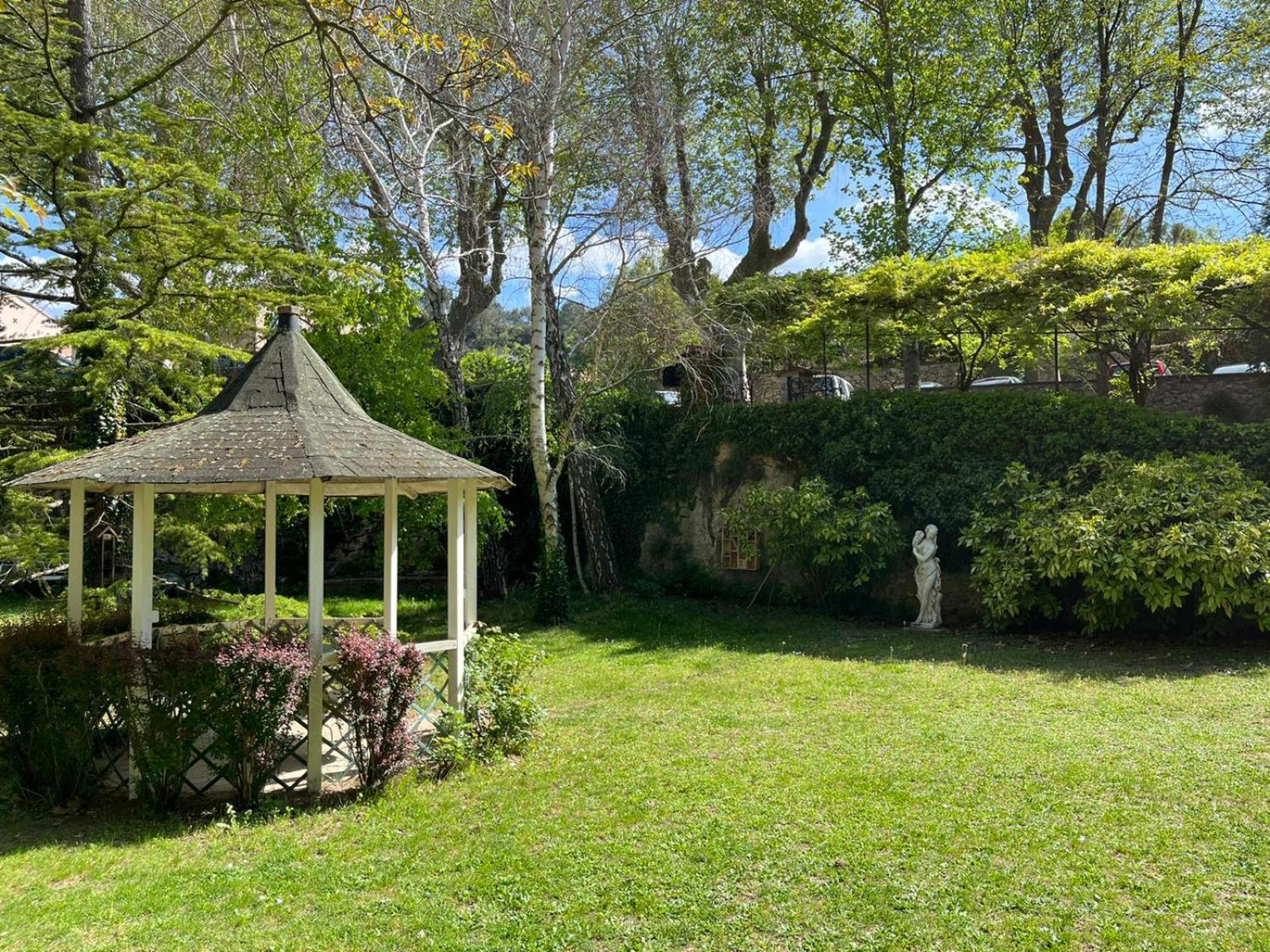 Le Vieux Moulin