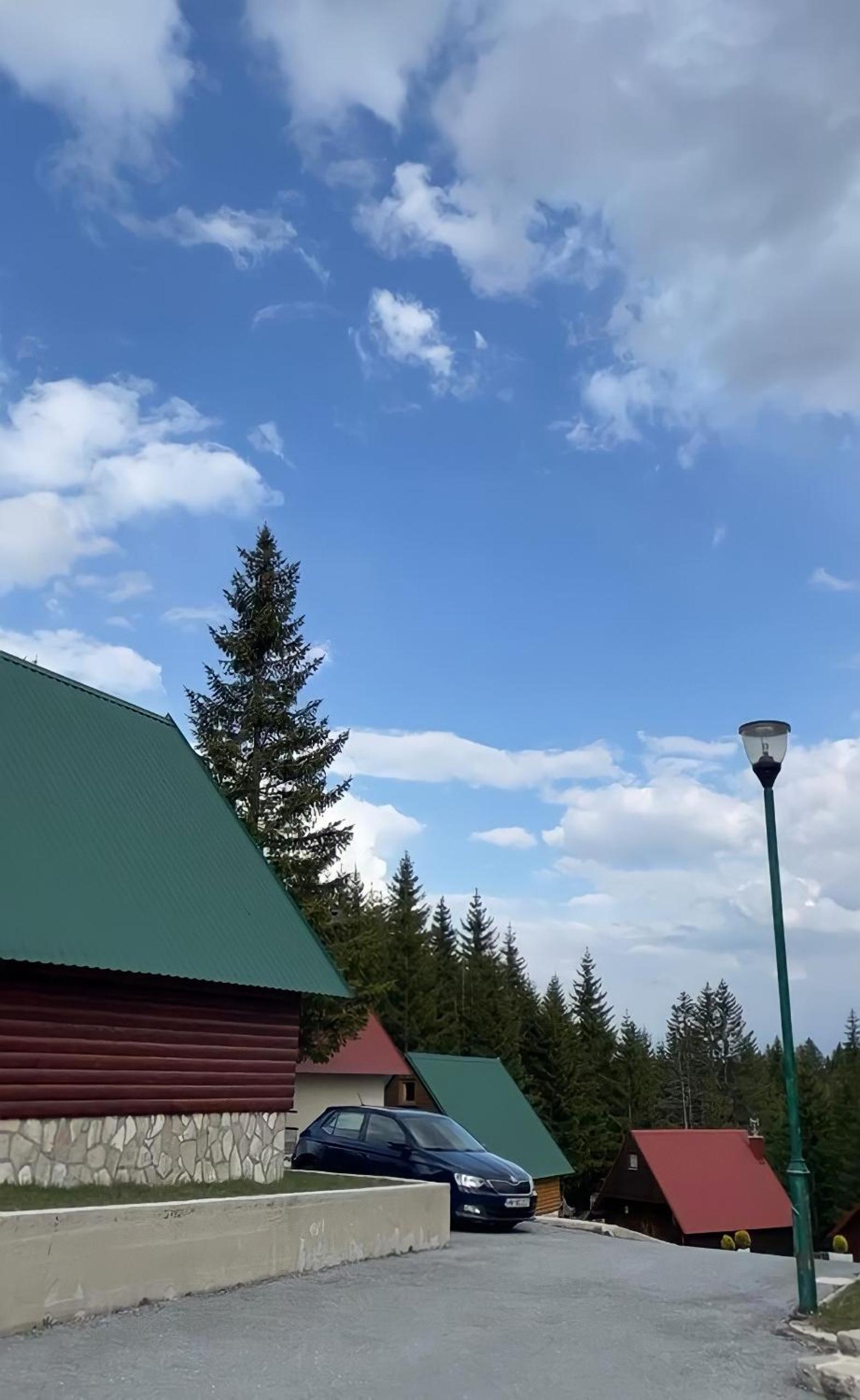 Photo 37