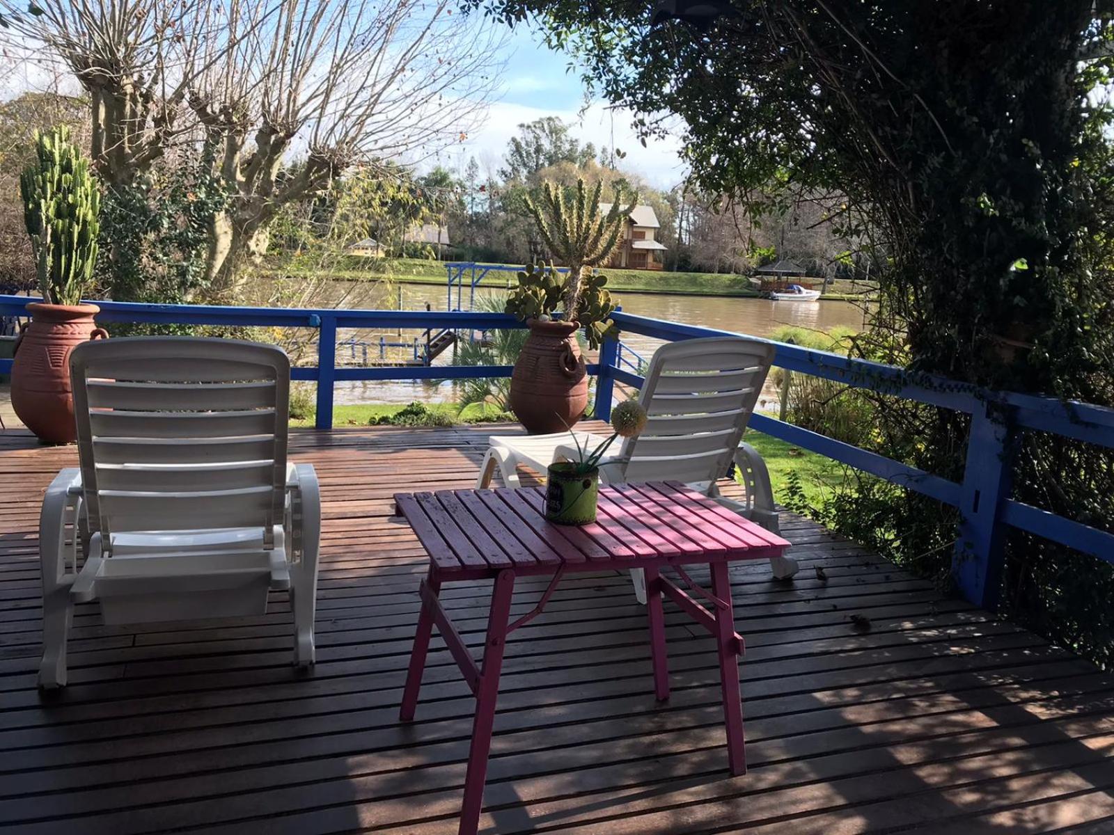 Itaca delta cabañas