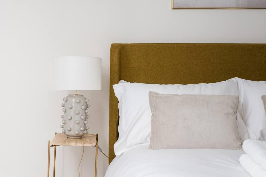 Luxe Design - Chic Cottage - Heart of Rothbury view 5