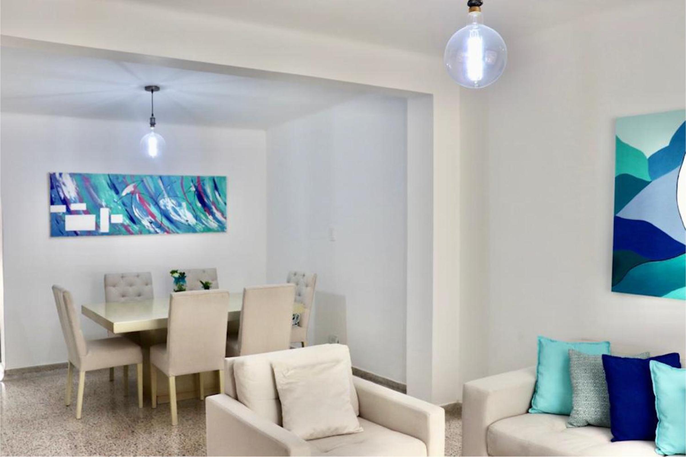 Hermosa casa ideal para grupos y familias con patio amplio cerca al Malecón