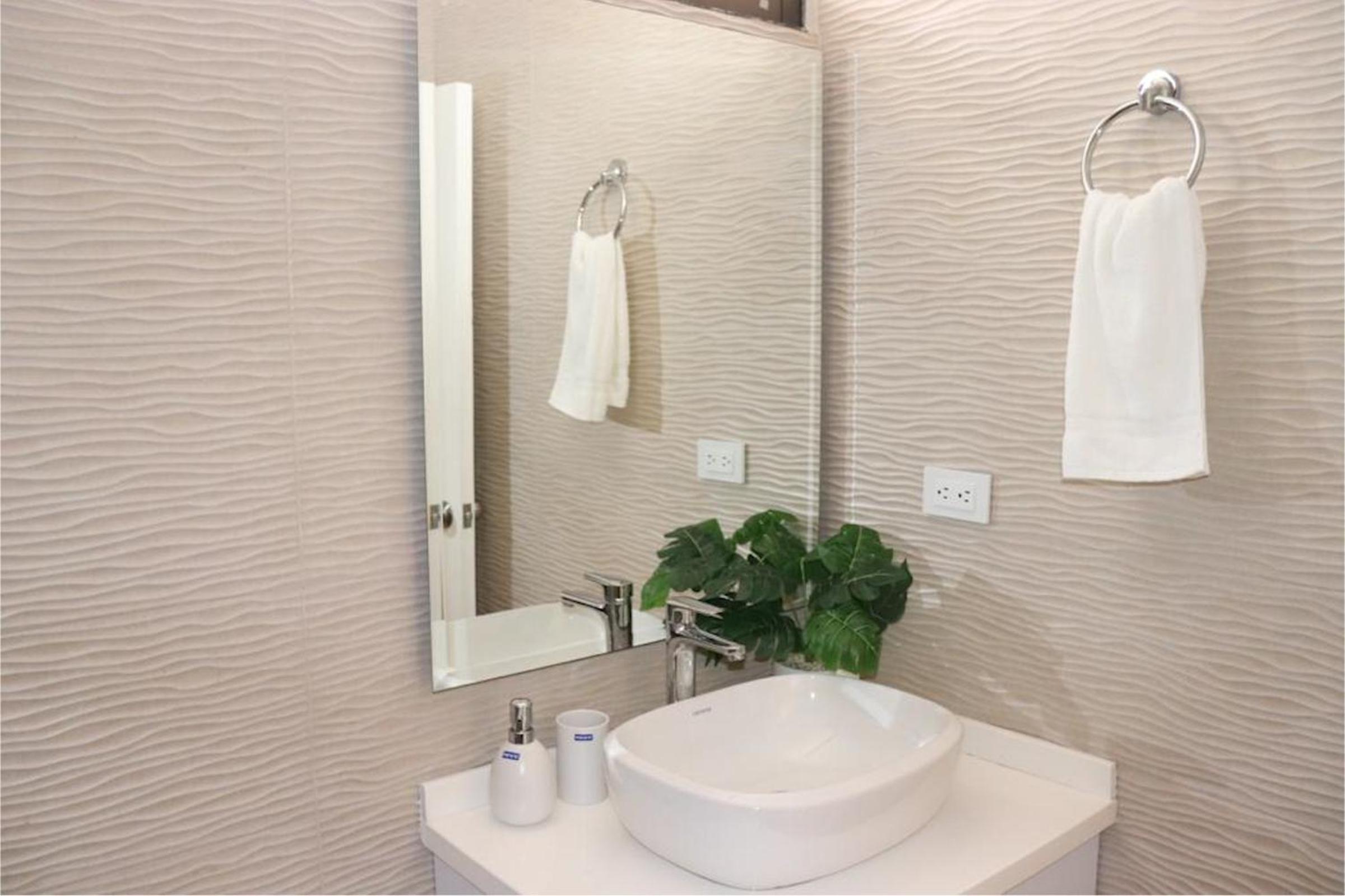 Hermosa casa ideal para grupos y familias con patio amplio cerca al Malecón