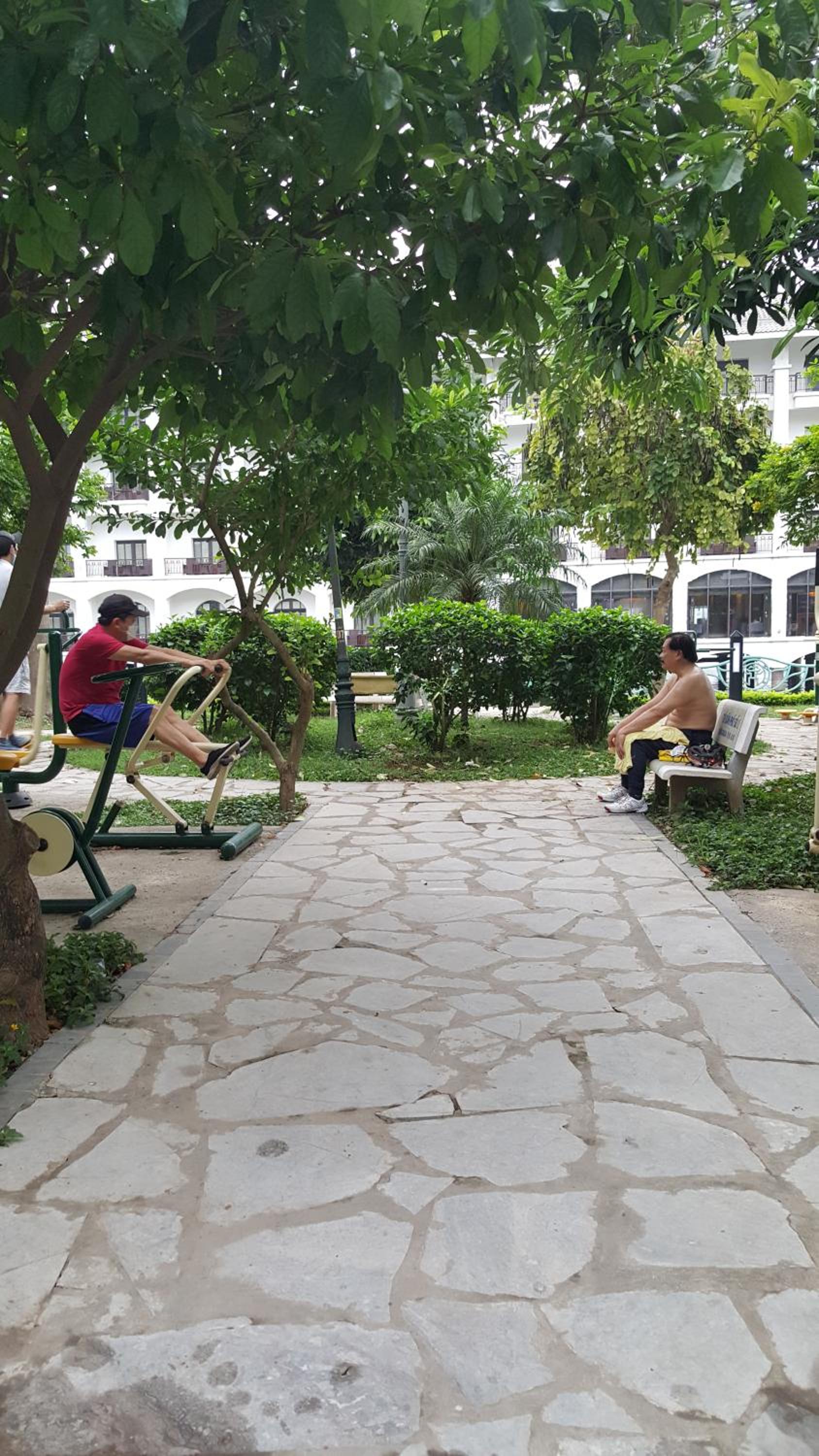 Best Price Hồ Tây Apartments for Long Stays