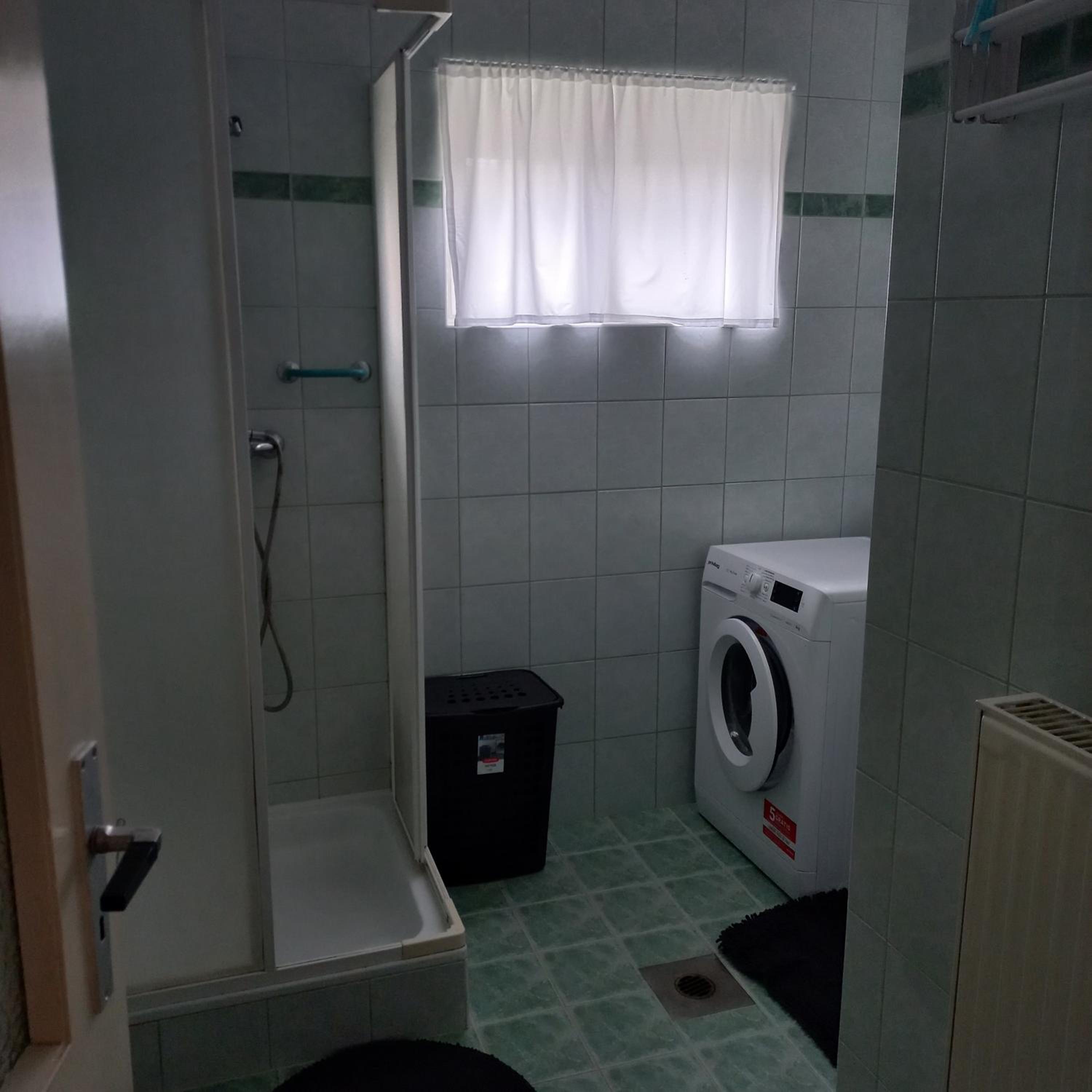 Photo 44