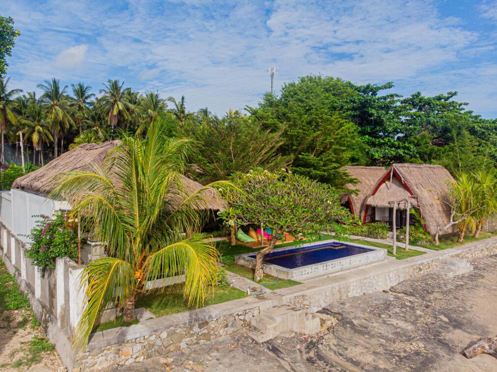 Krisna Bungalows and Restaurant