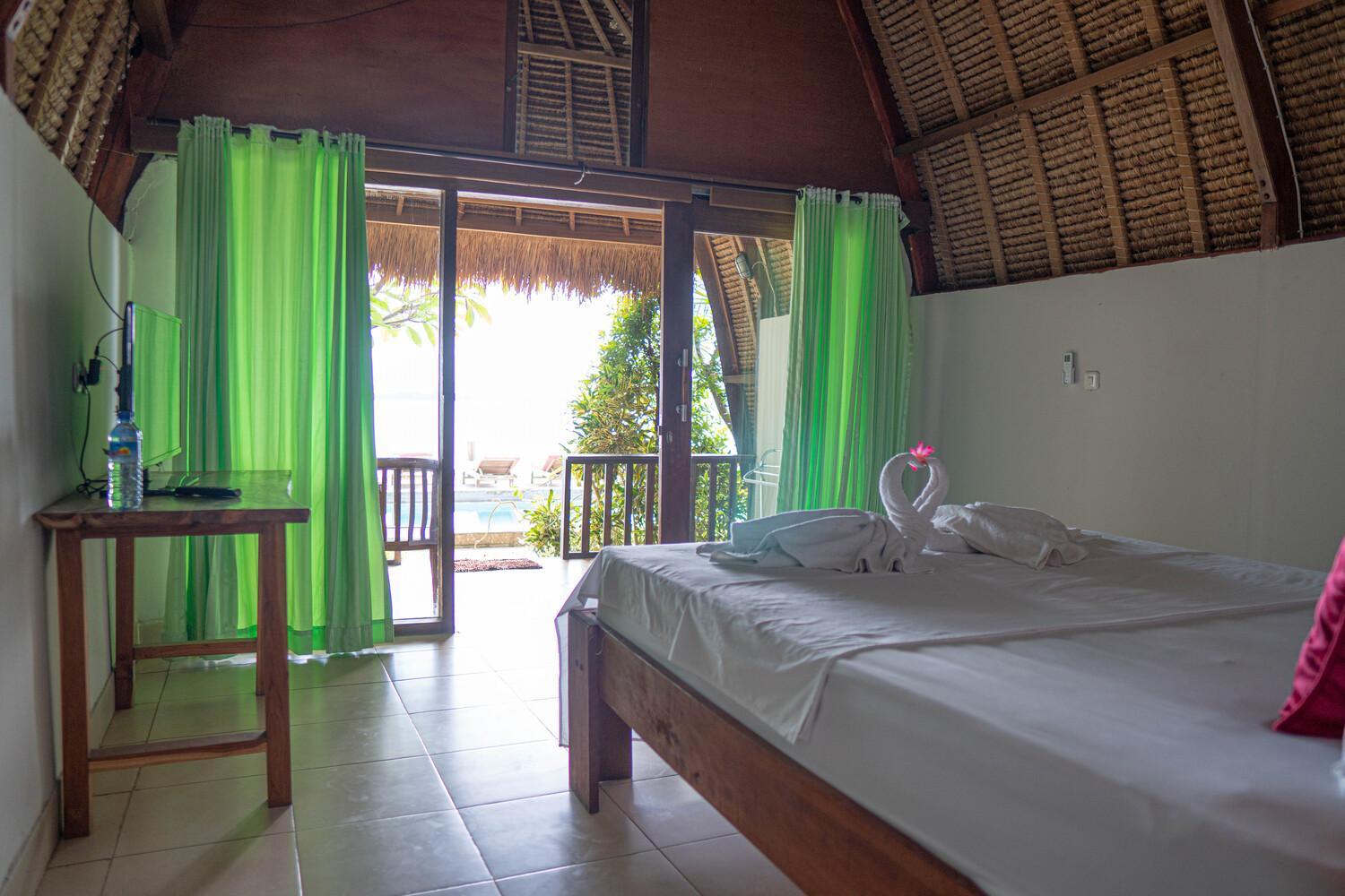 Krisna Bungalows and Restaurant
