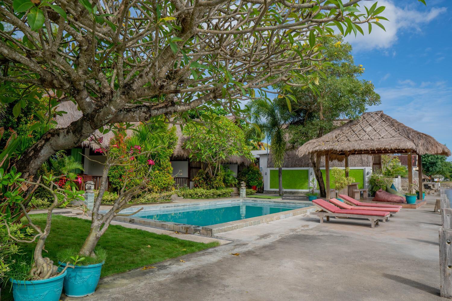 Krisna Bungalows and Restaurant