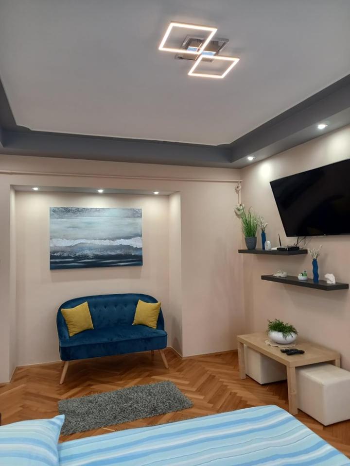 Zenit Apartman view 2