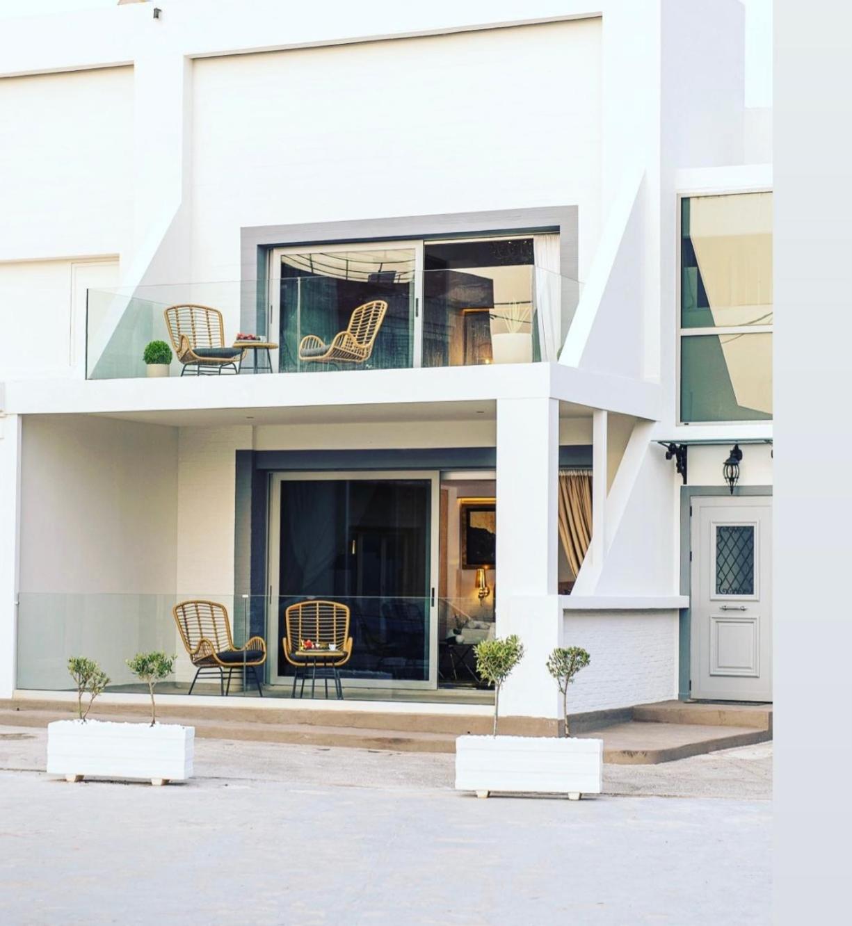 Mare Suites 1 view 2