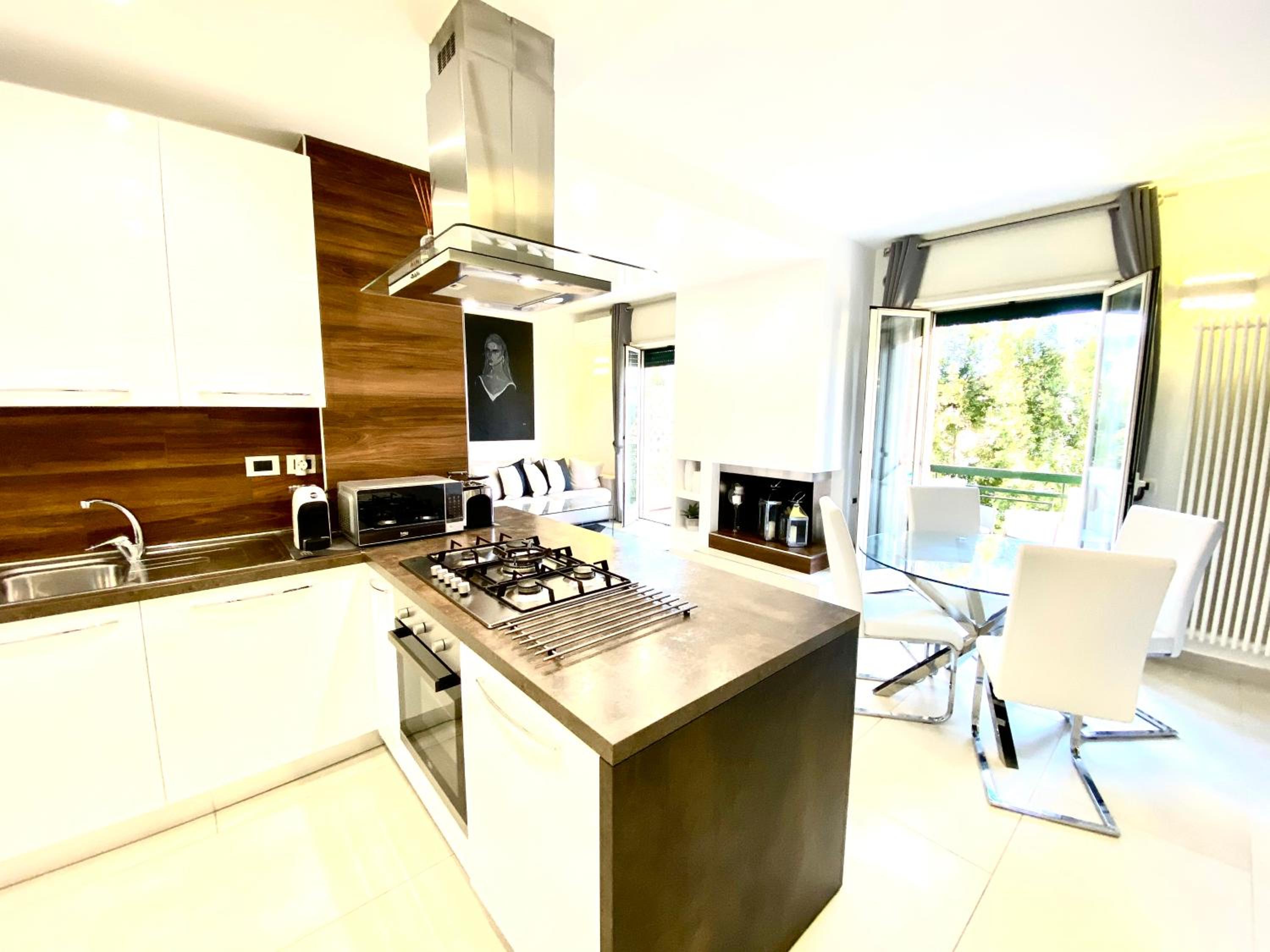 Mottola Apartment en Tropea — kitchen