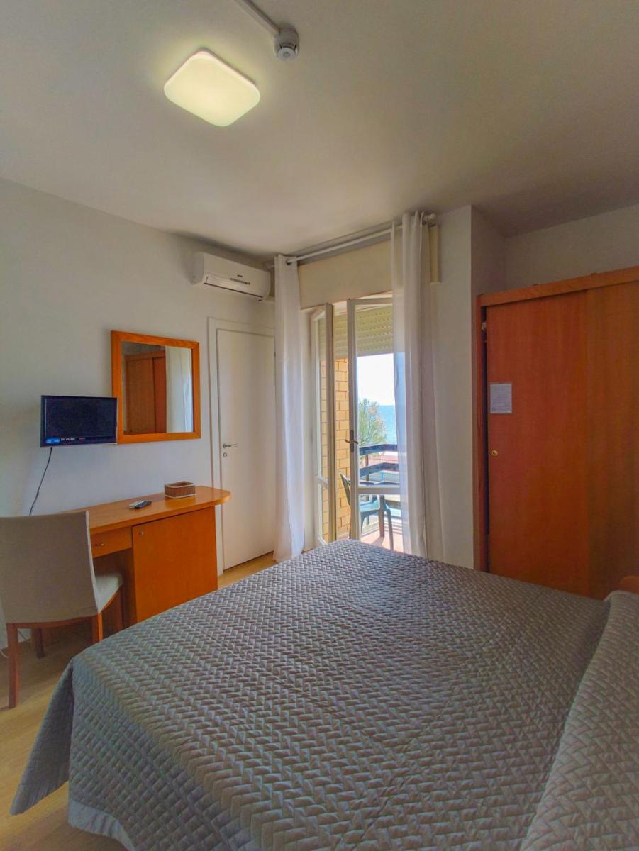 Piccolo Hotel