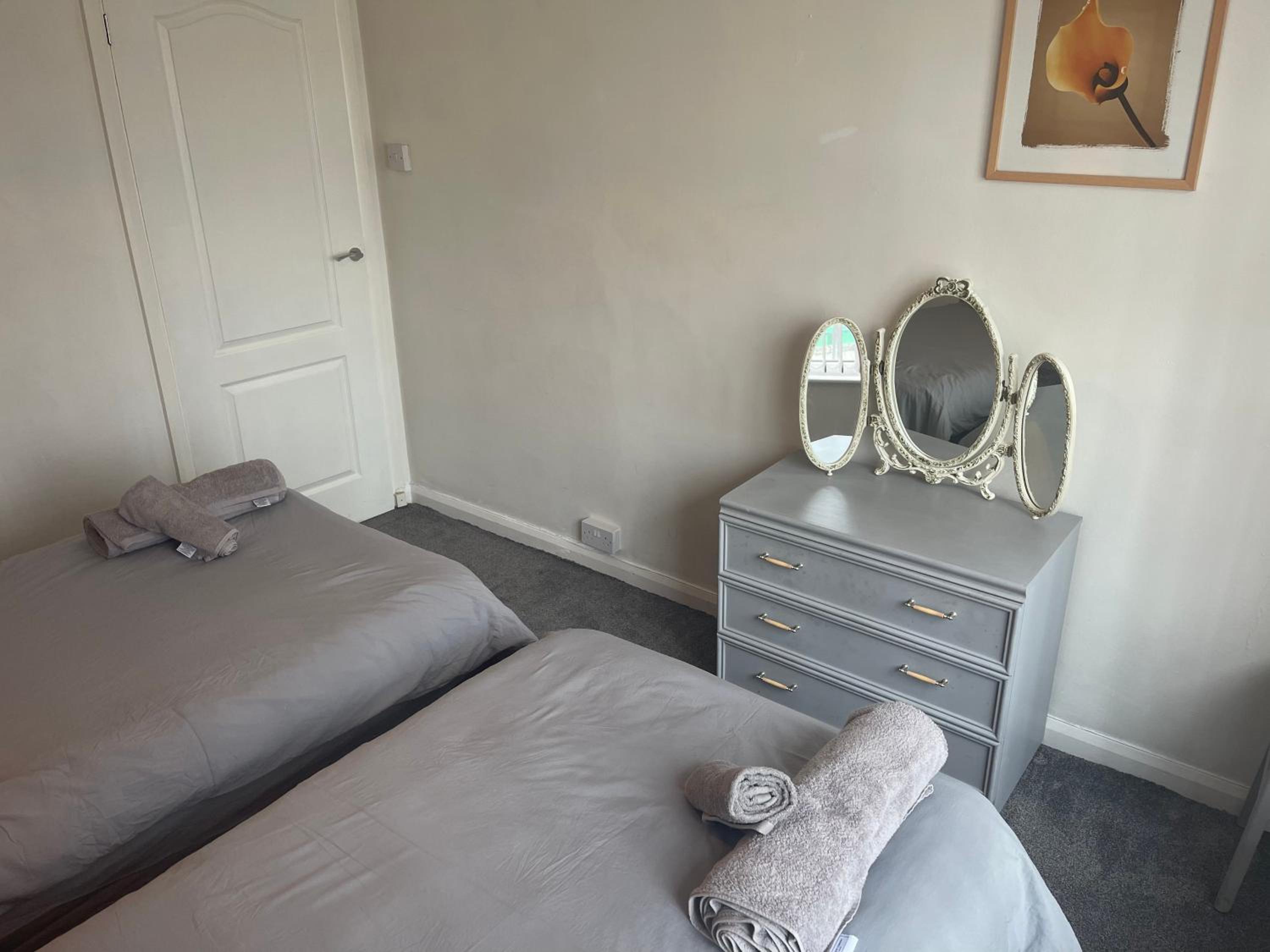Apartment 11 Chester Road Newquay view 5