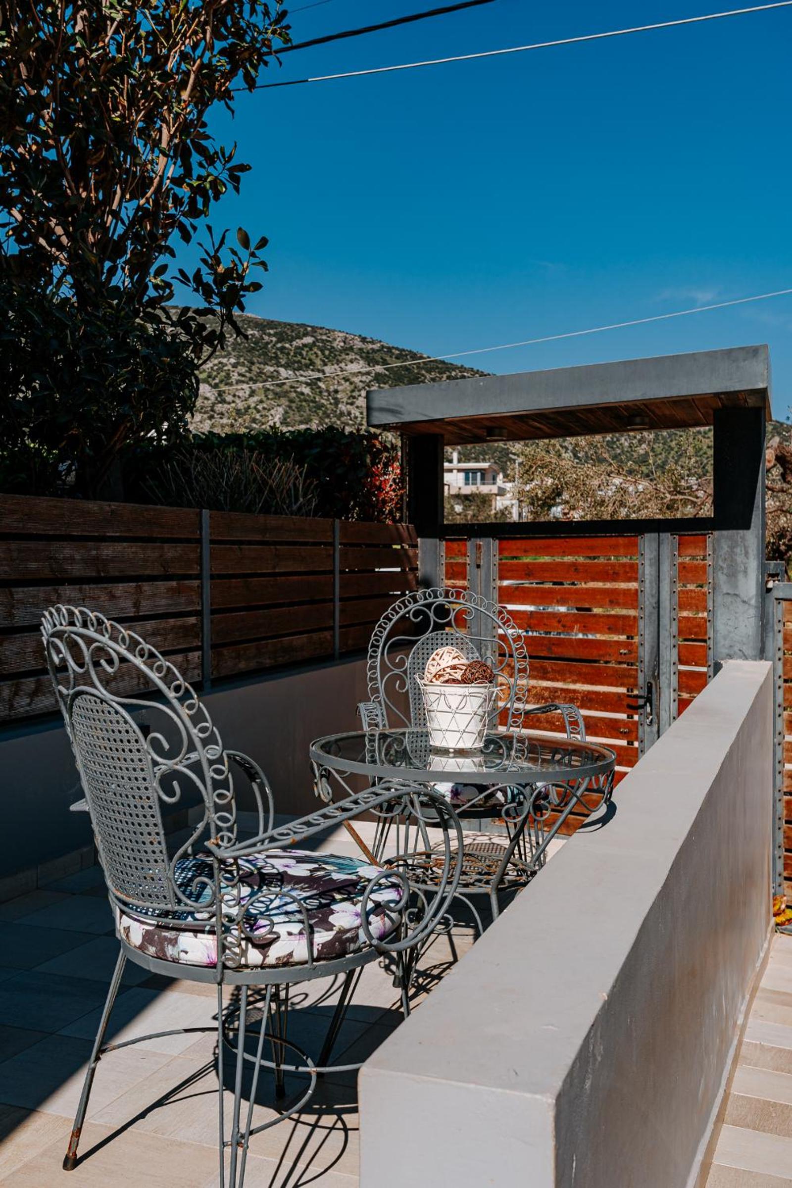 Villa The Palm, Beach & Airport closeby - POOL view 5