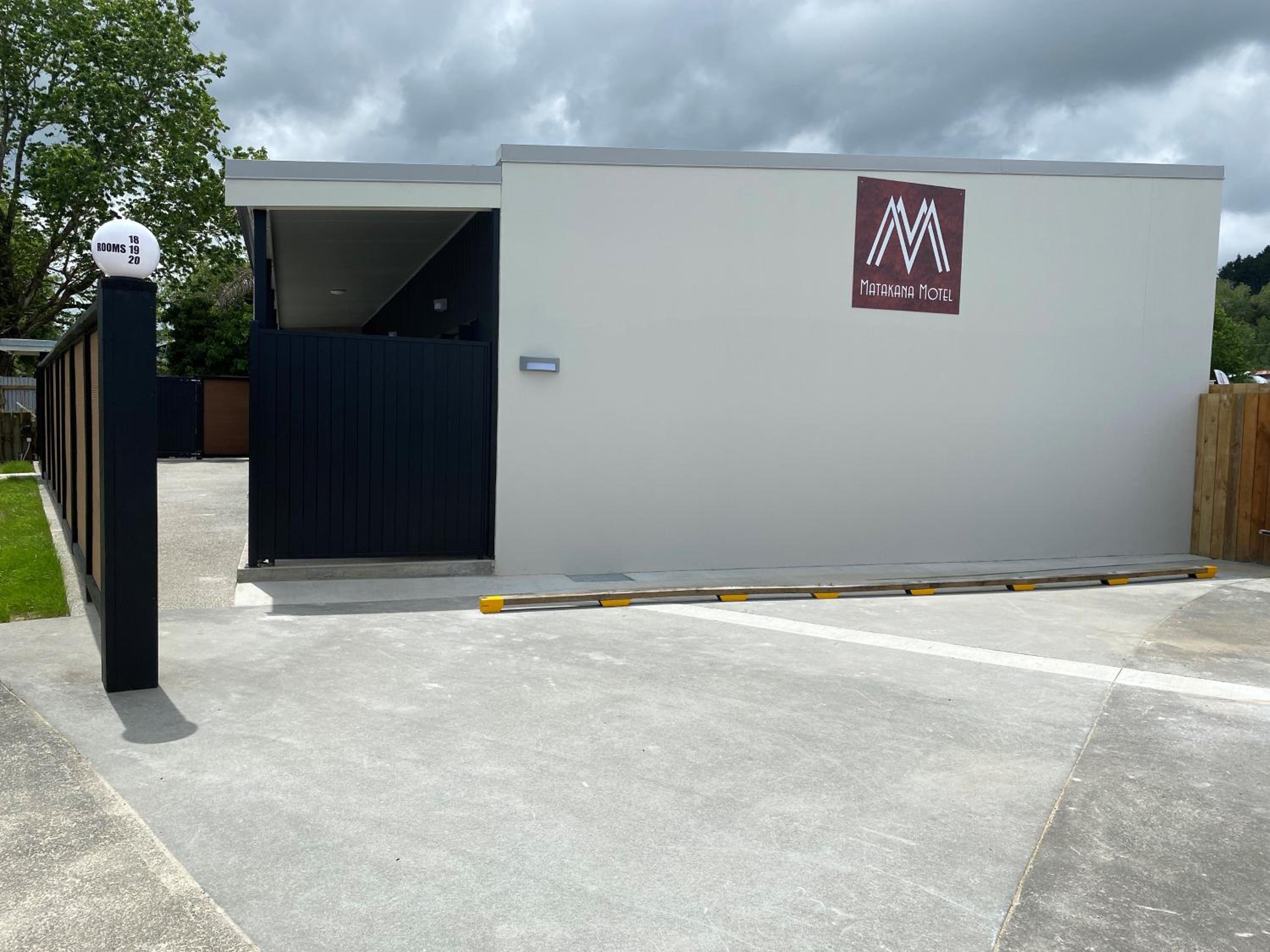 Matakana Motel
