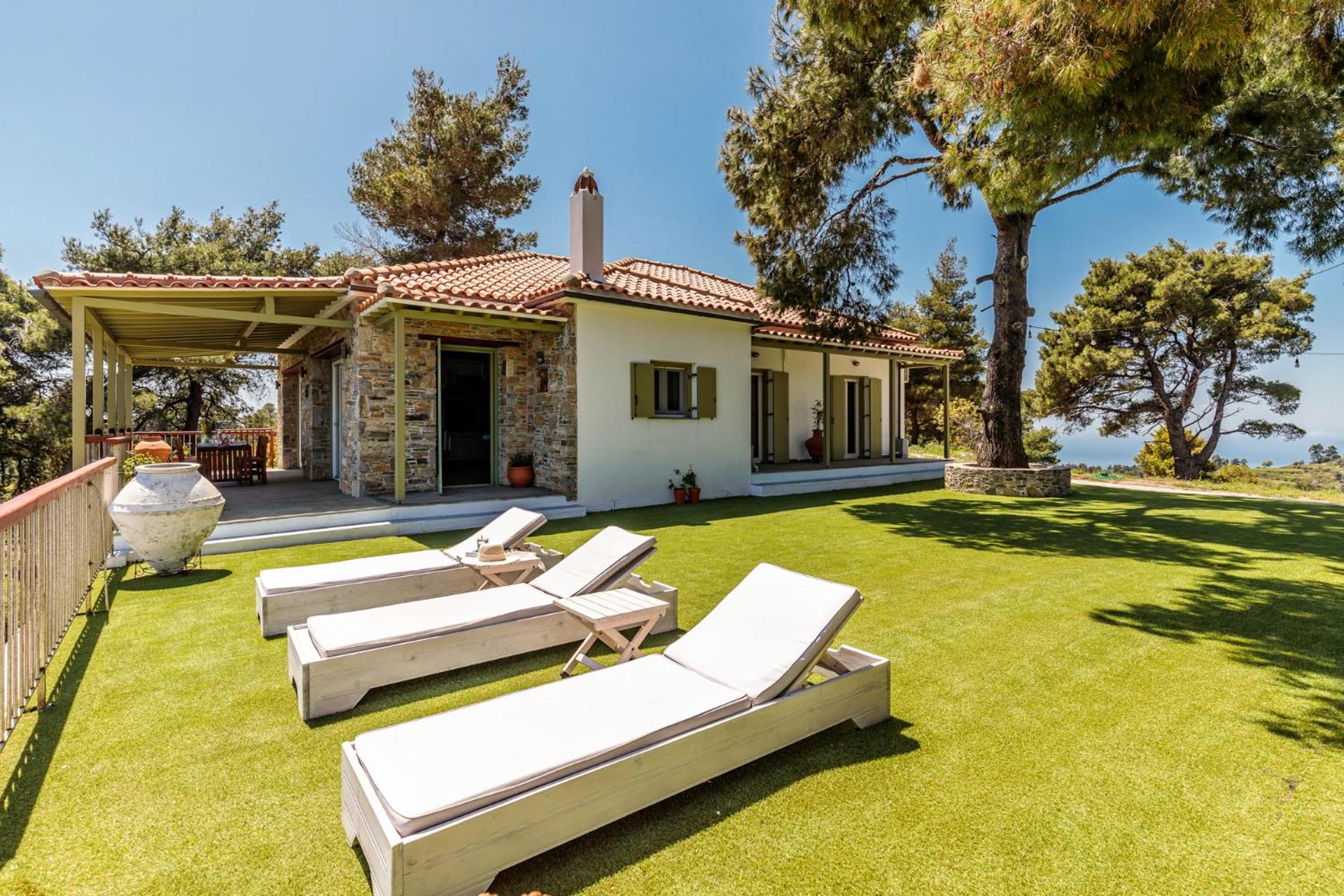 Hotel Aegean View Villa - Image 1