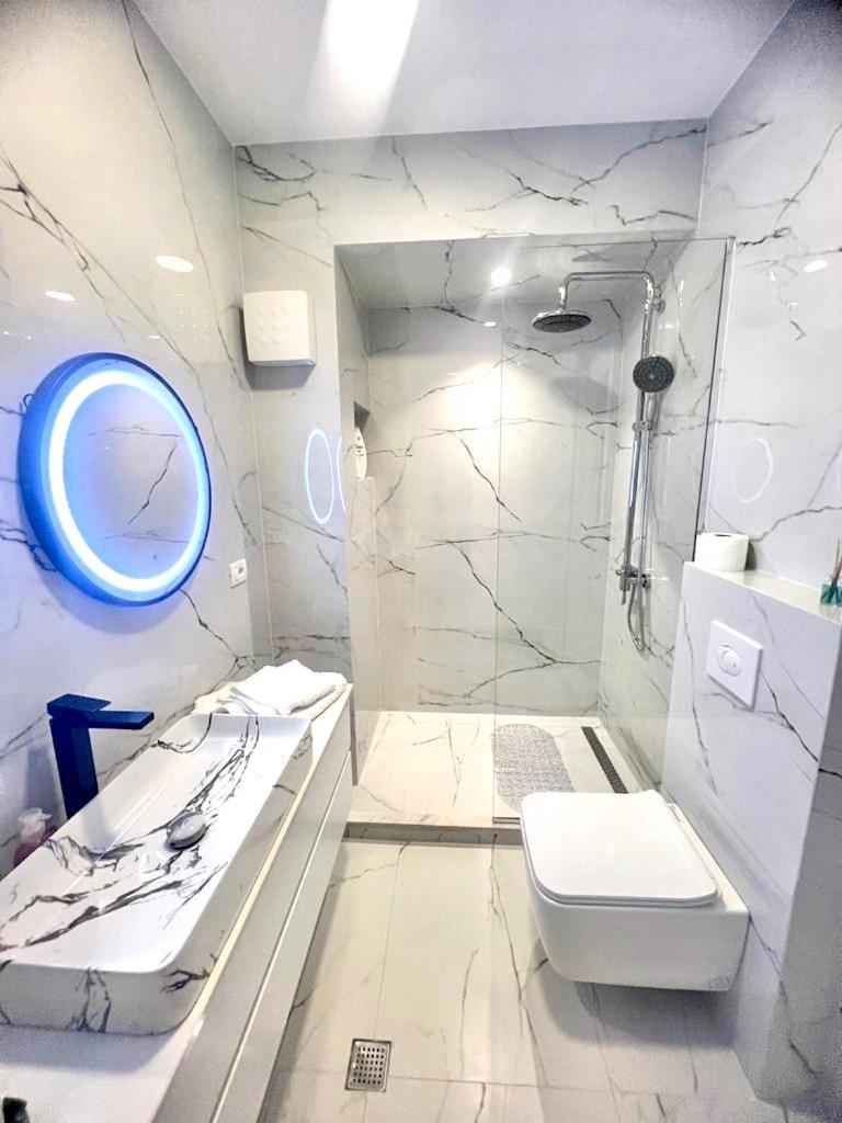 Durres Currila Modern Luxury STUNNING Beach Views