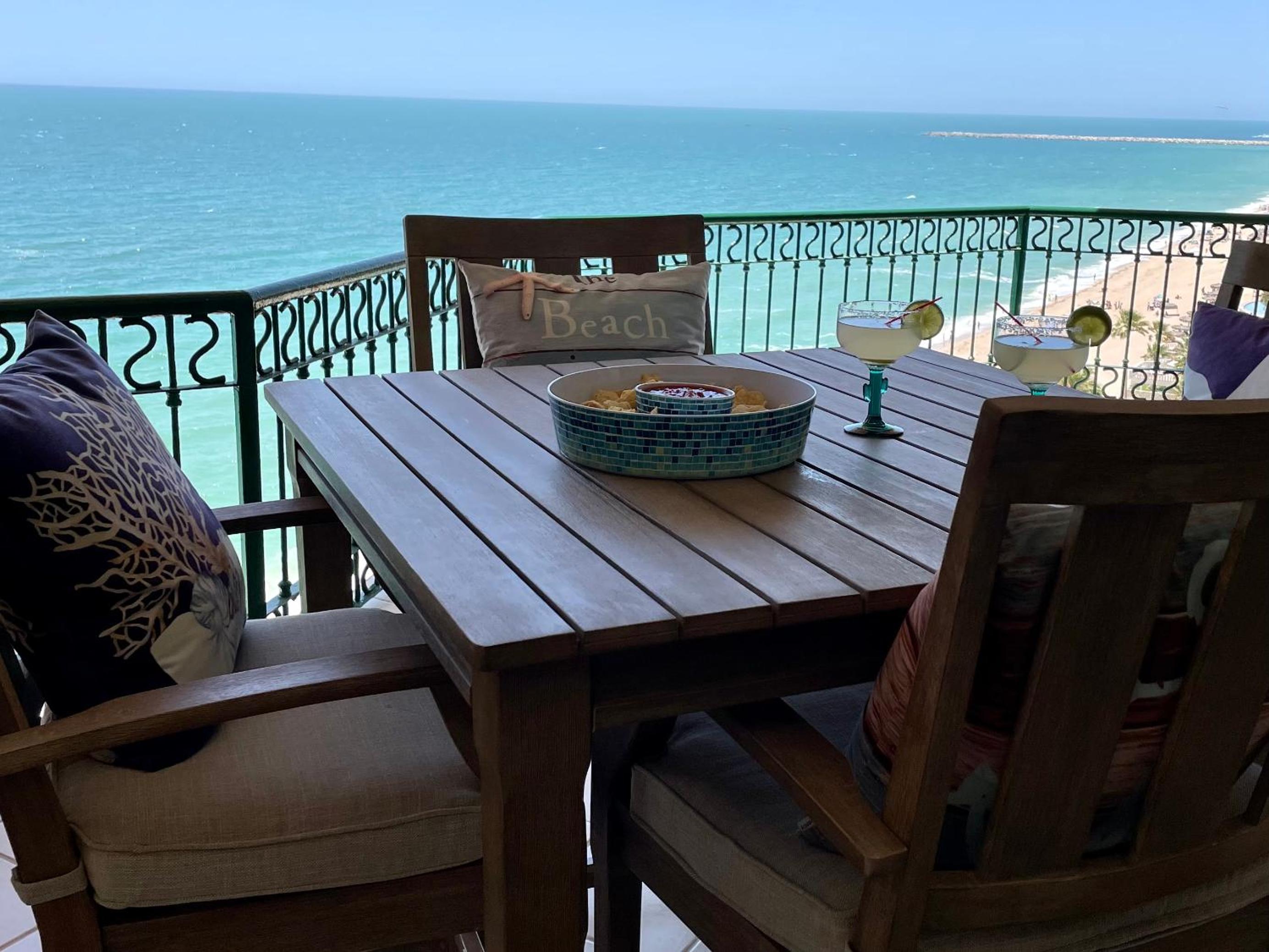 Sonoran Sea Resort Beachfront PENTHOUSE