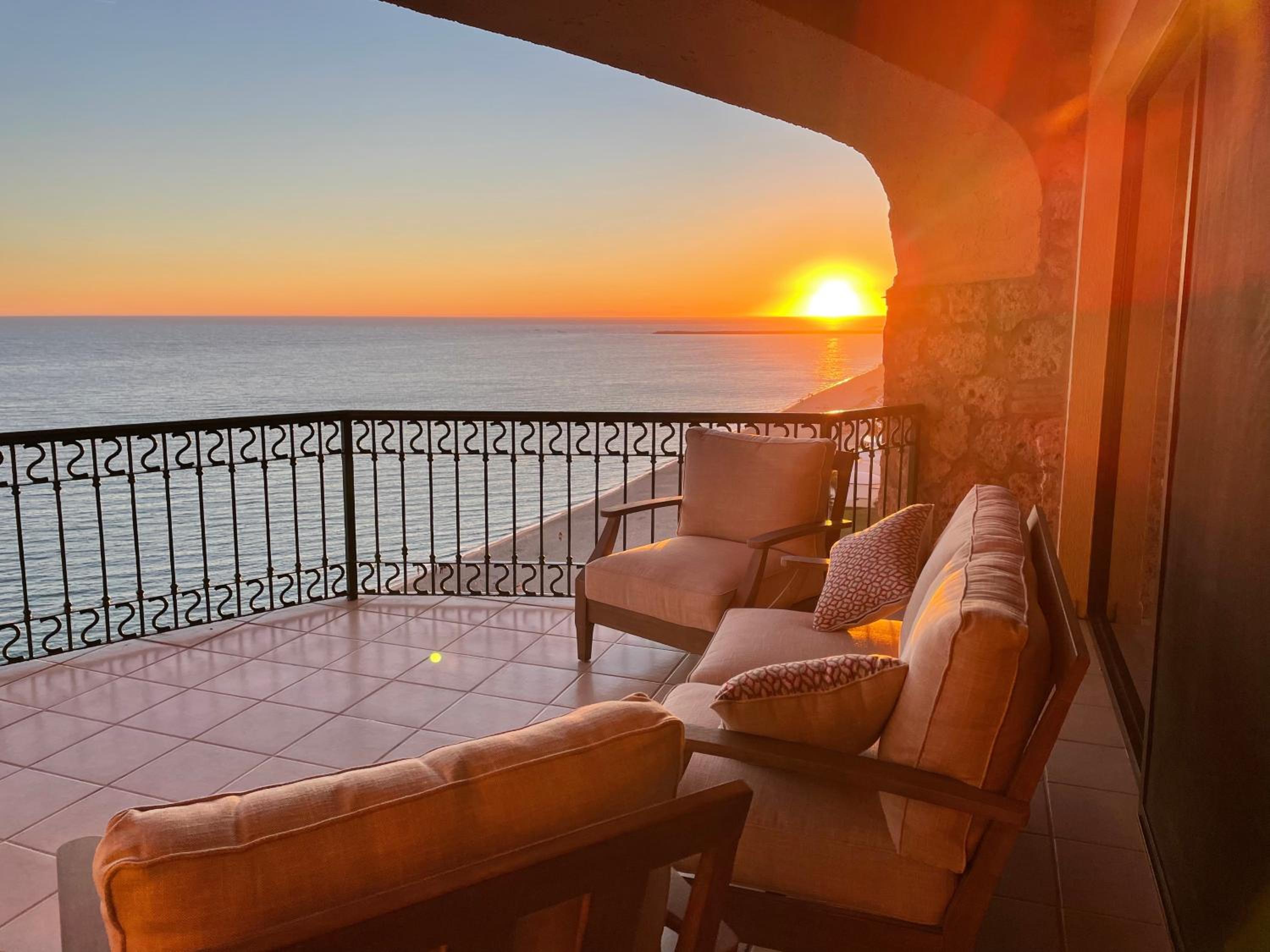 Sonoran Sea Resort Beachfront PENTHOUSE