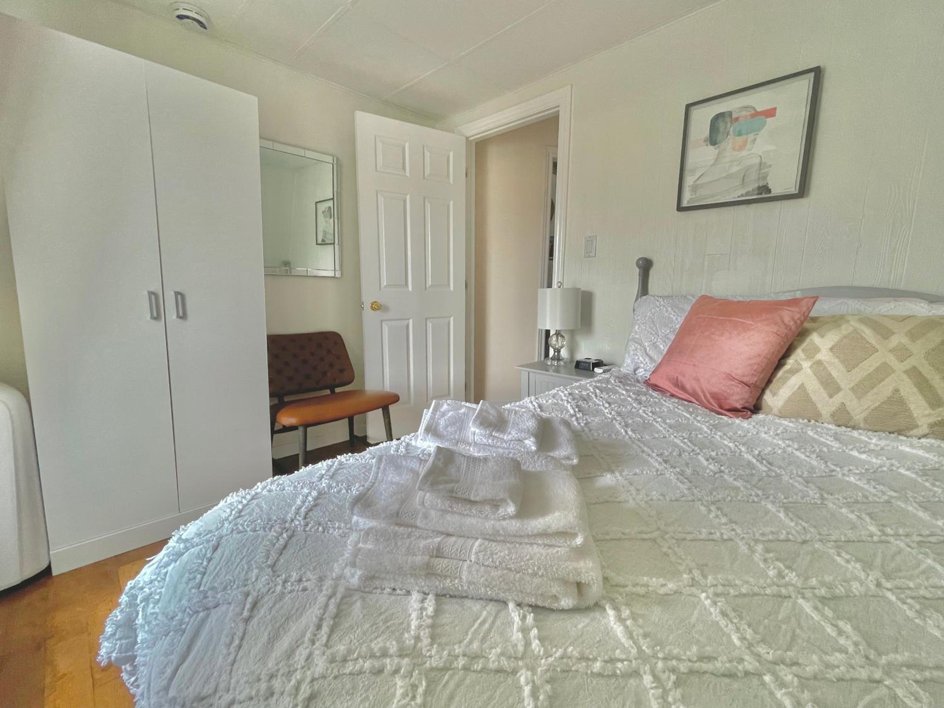 Charlottetown Vacations - The Loft at Charlotte's Rose - Property Image 3