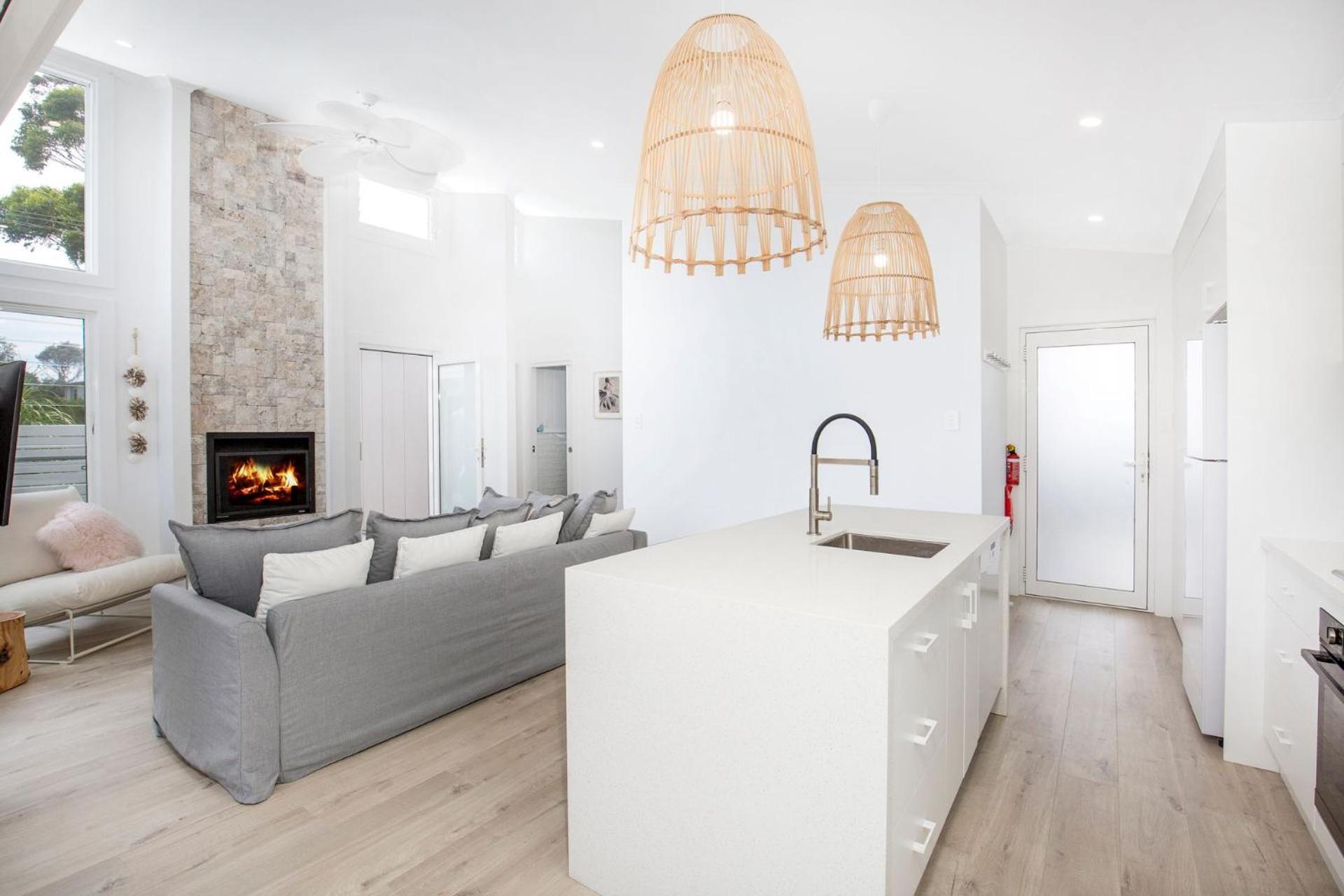 Unwind Pet Friendly 1 Min Walk to Beach