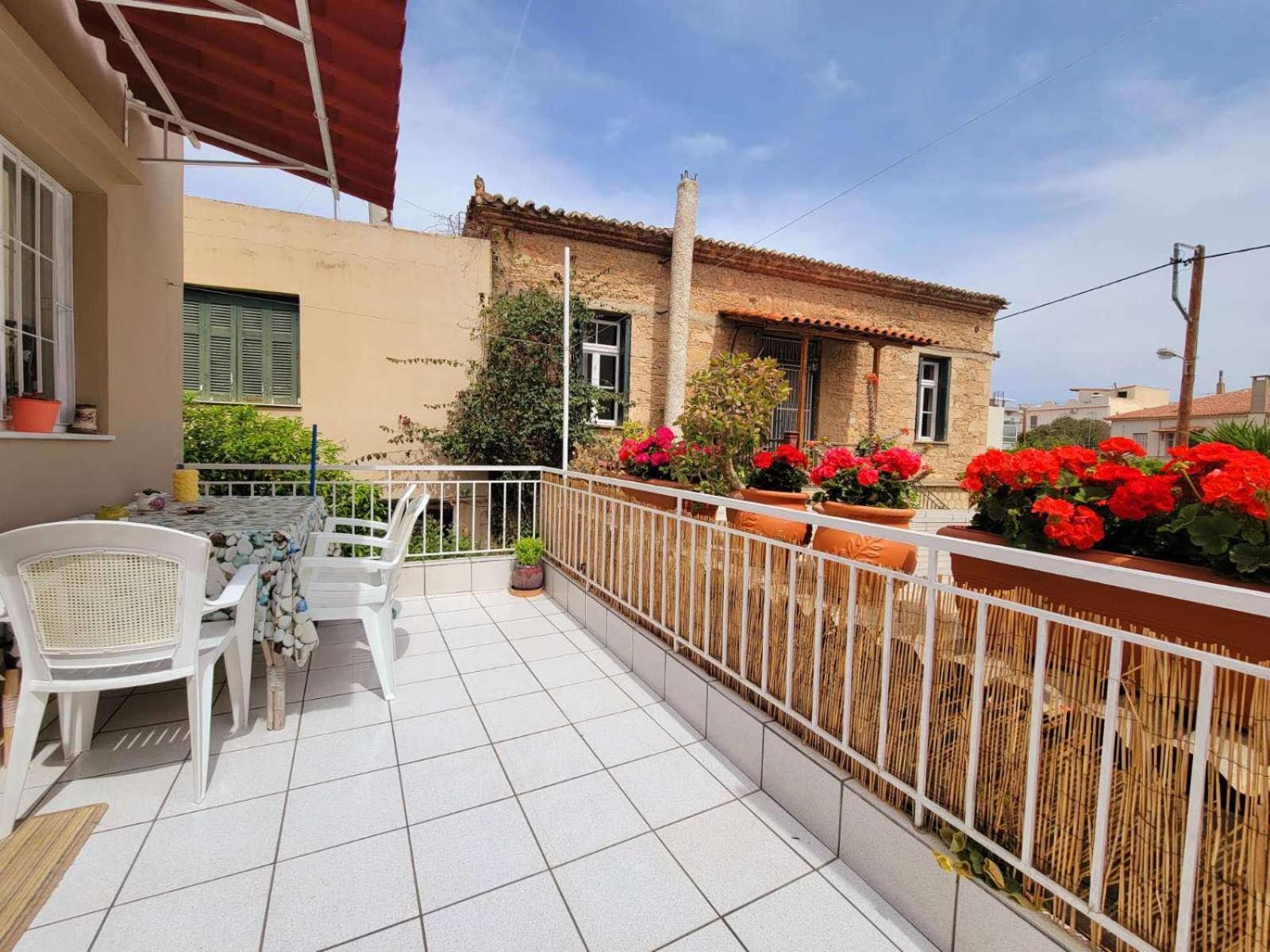 Mansion with Garden view 2